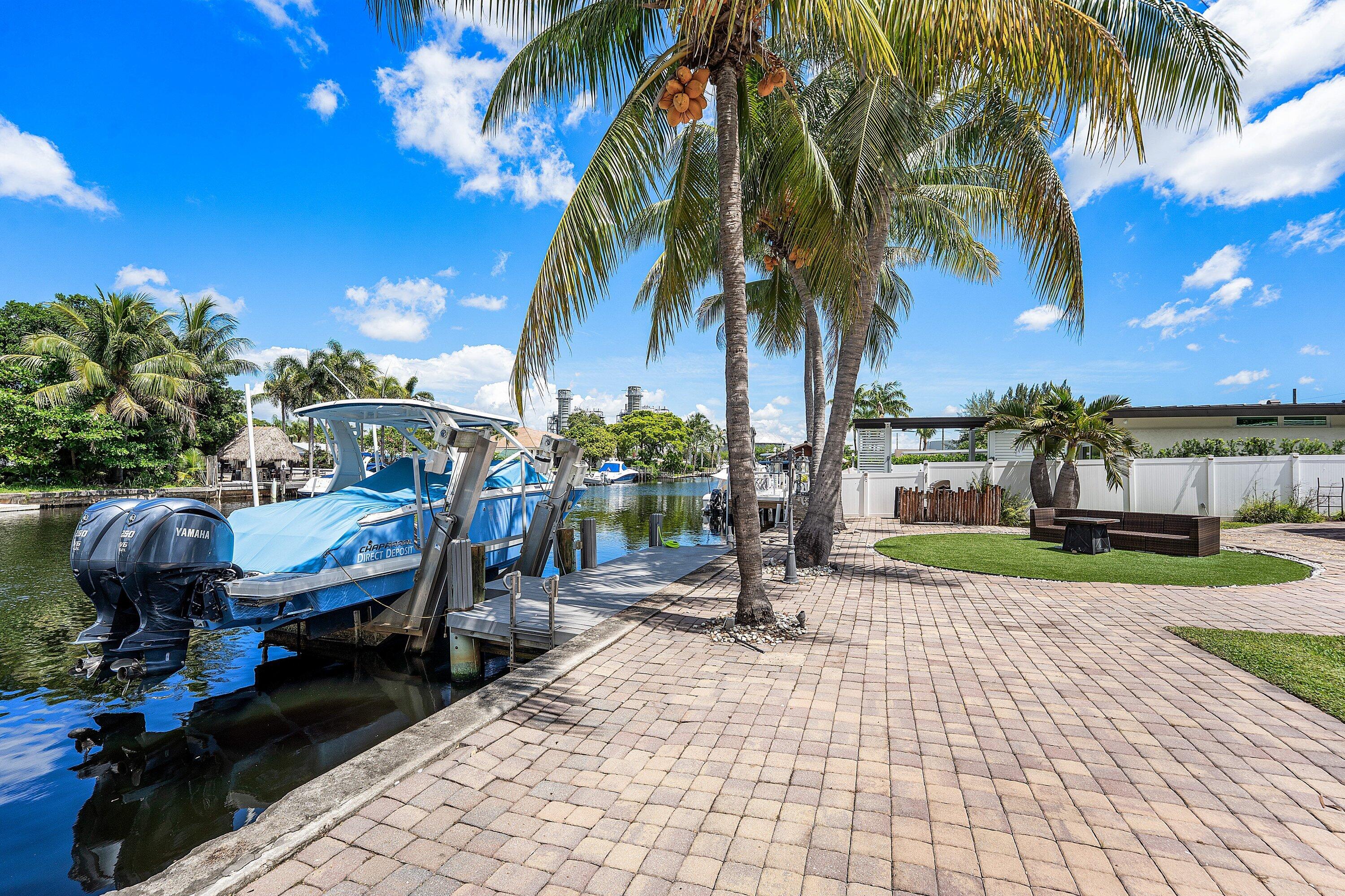 4481 SW 37th, Dania Beach FL 33312