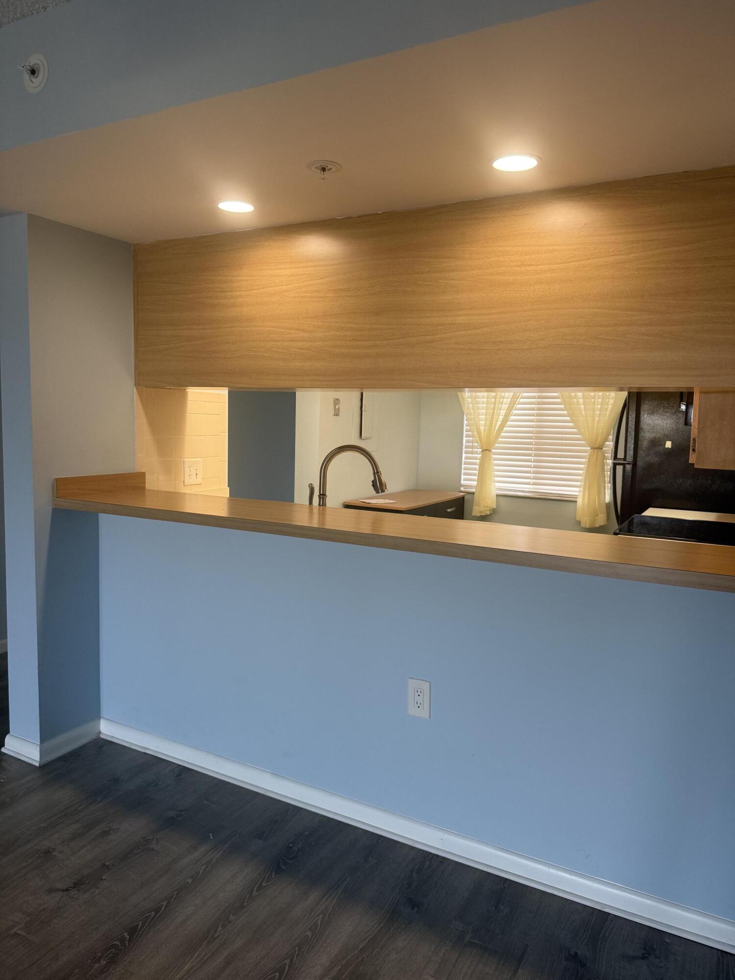 101 OCEAN BLUFFS #402, Jupiter FL 33477