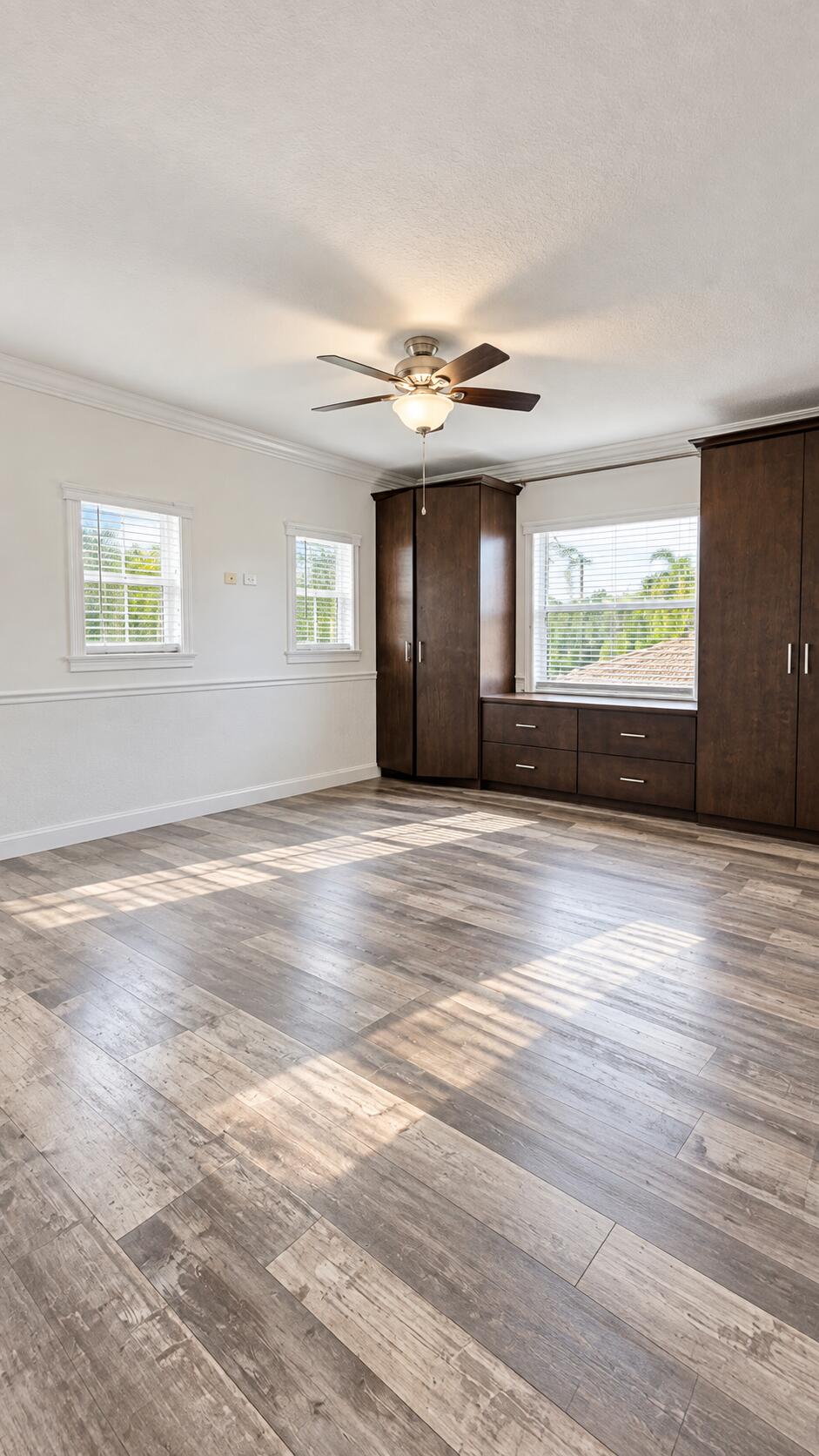 443 PINE TREE, Atlantis FL 33462