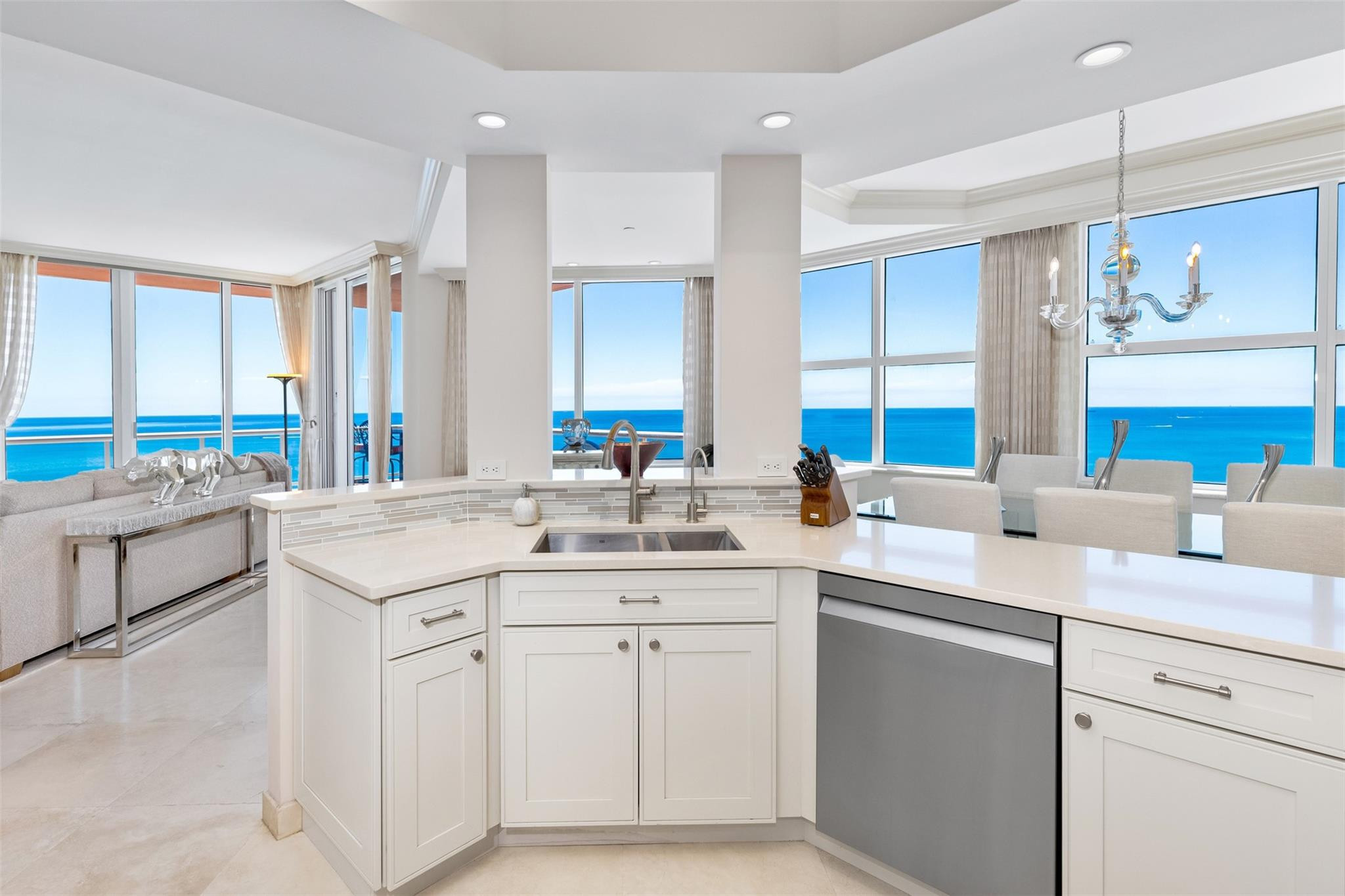 2110 N Ocean #24B, Fort Lauderdale FL 33305