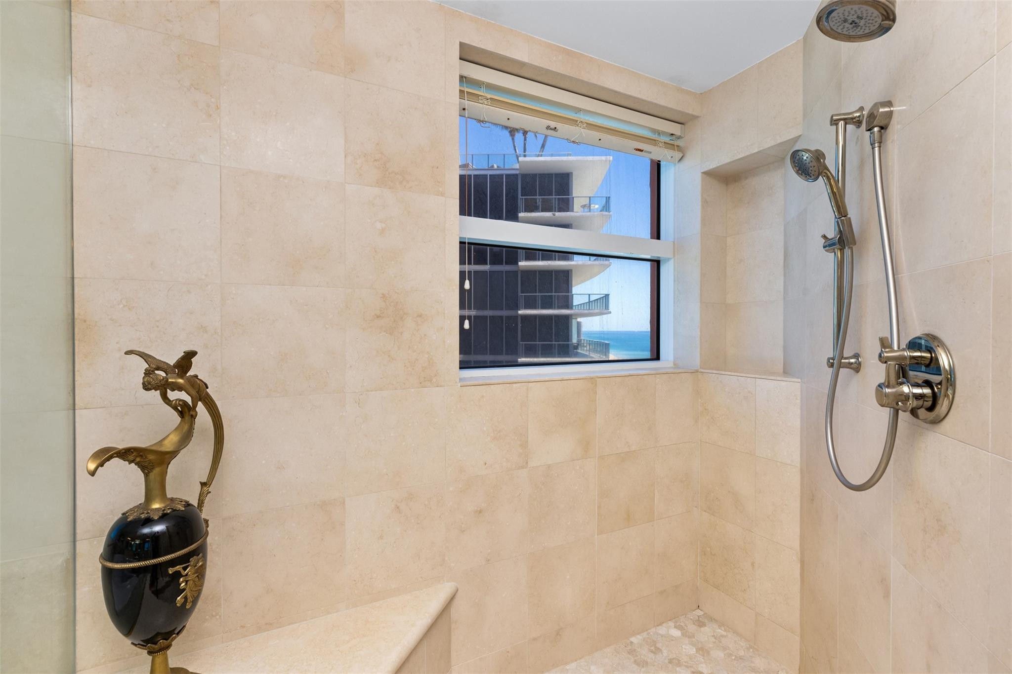 2110 N Ocean #24B, Fort Lauderdale FL 33305
