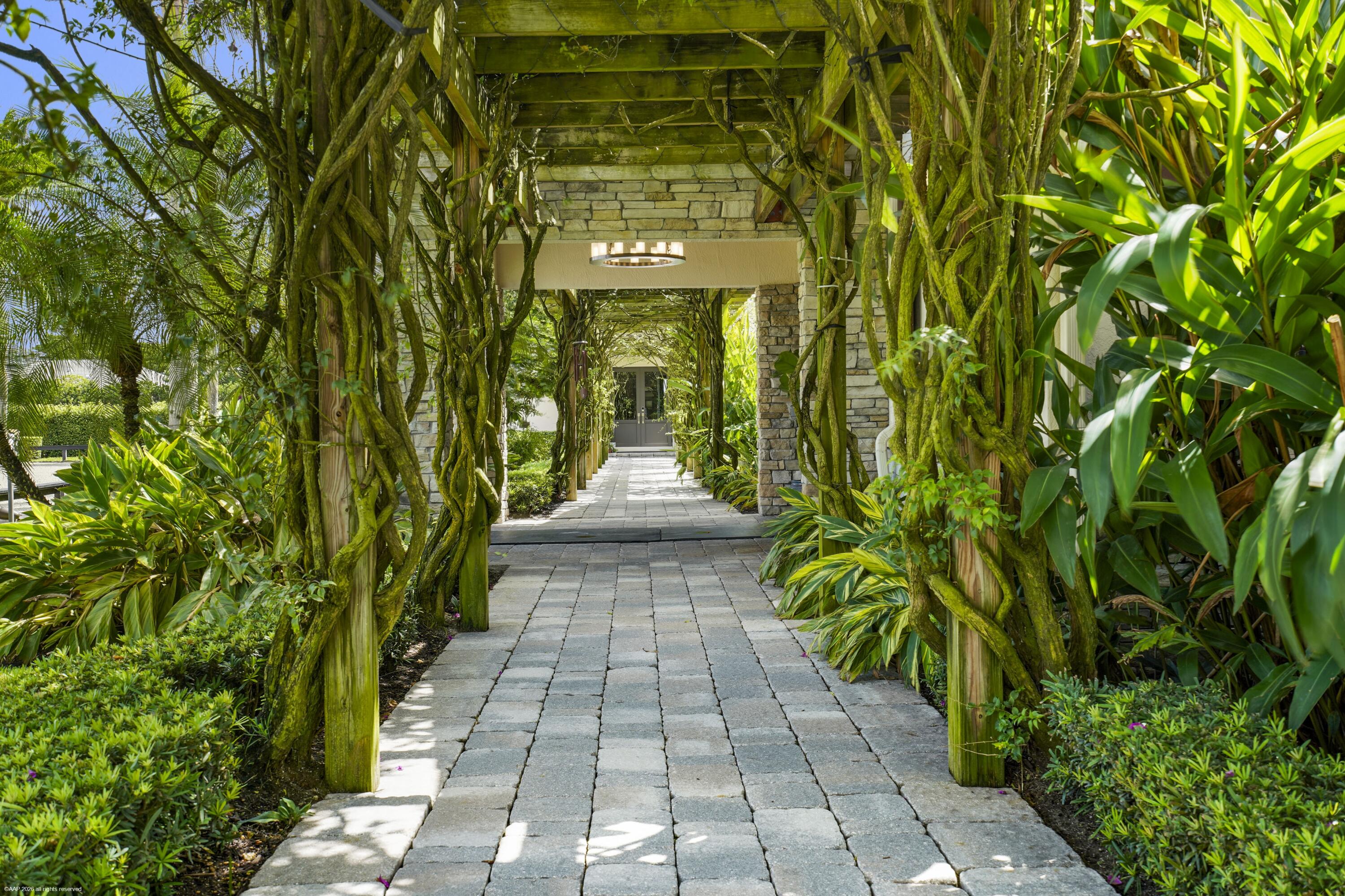4600 Garden Point, Wellington FL 33414