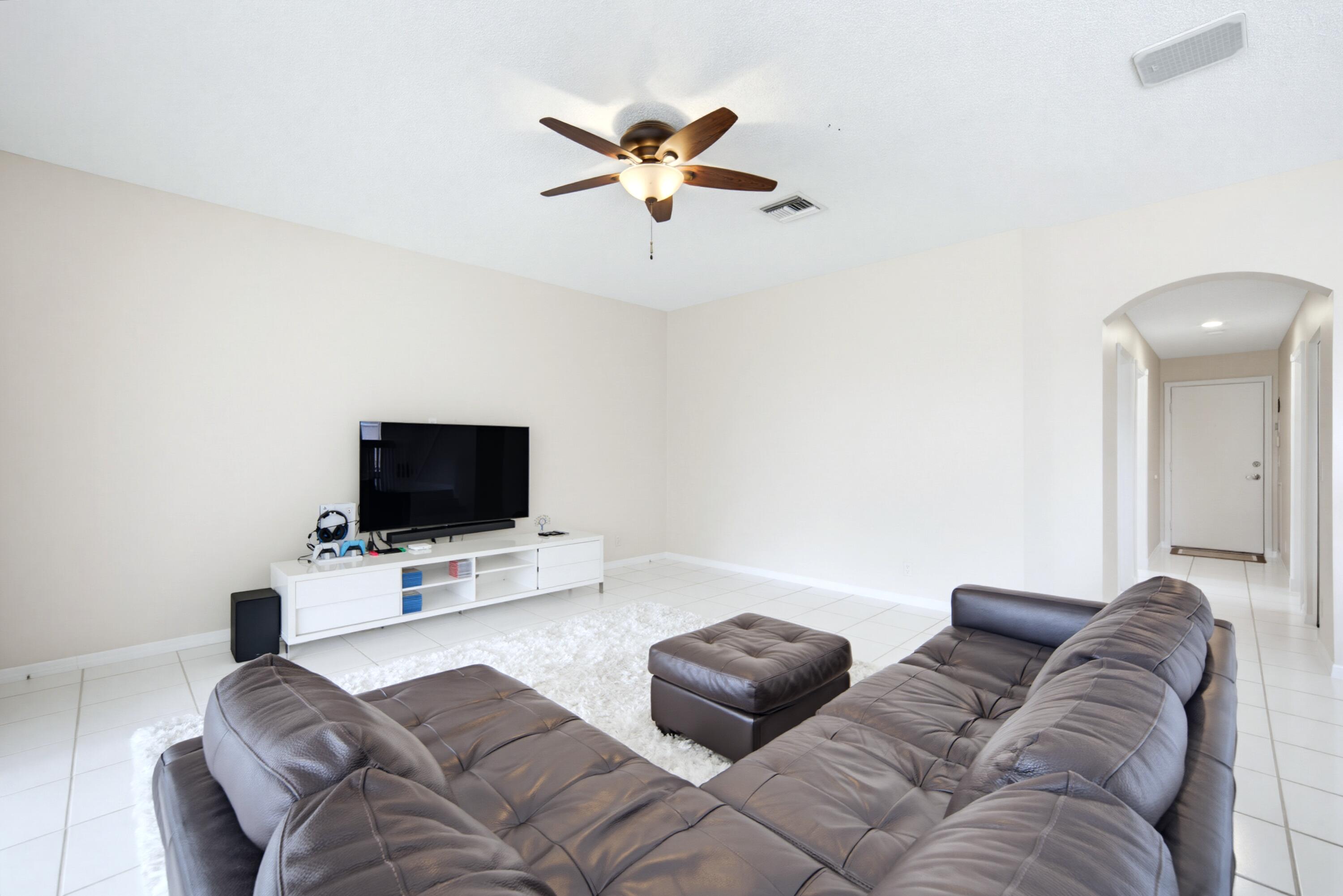 19614 STAR ISLAND, Boca Raton FL 33498