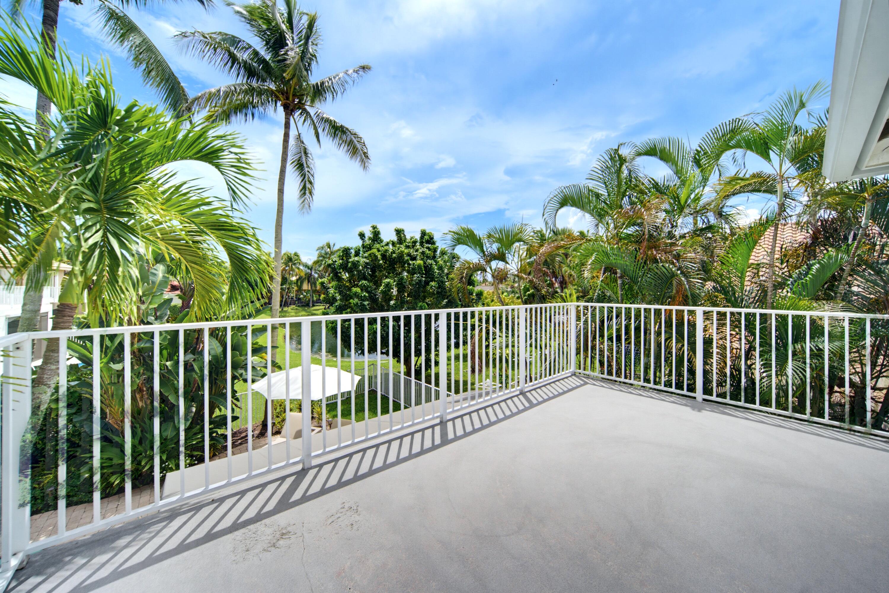 19614 STAR ISLAND, Boca Raton FL 33498