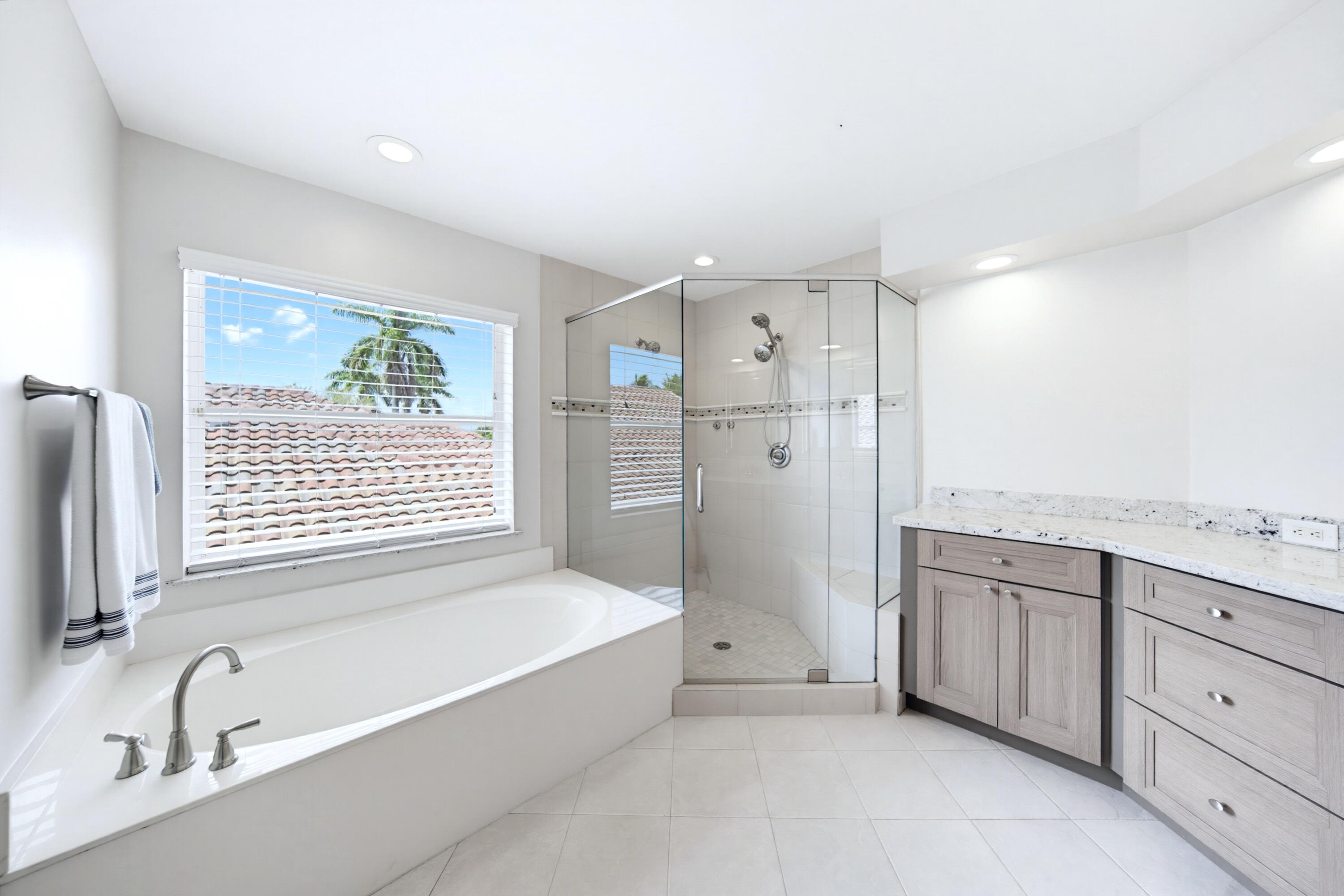 19614 STAR ISLAND, Boca Raton FL 33498