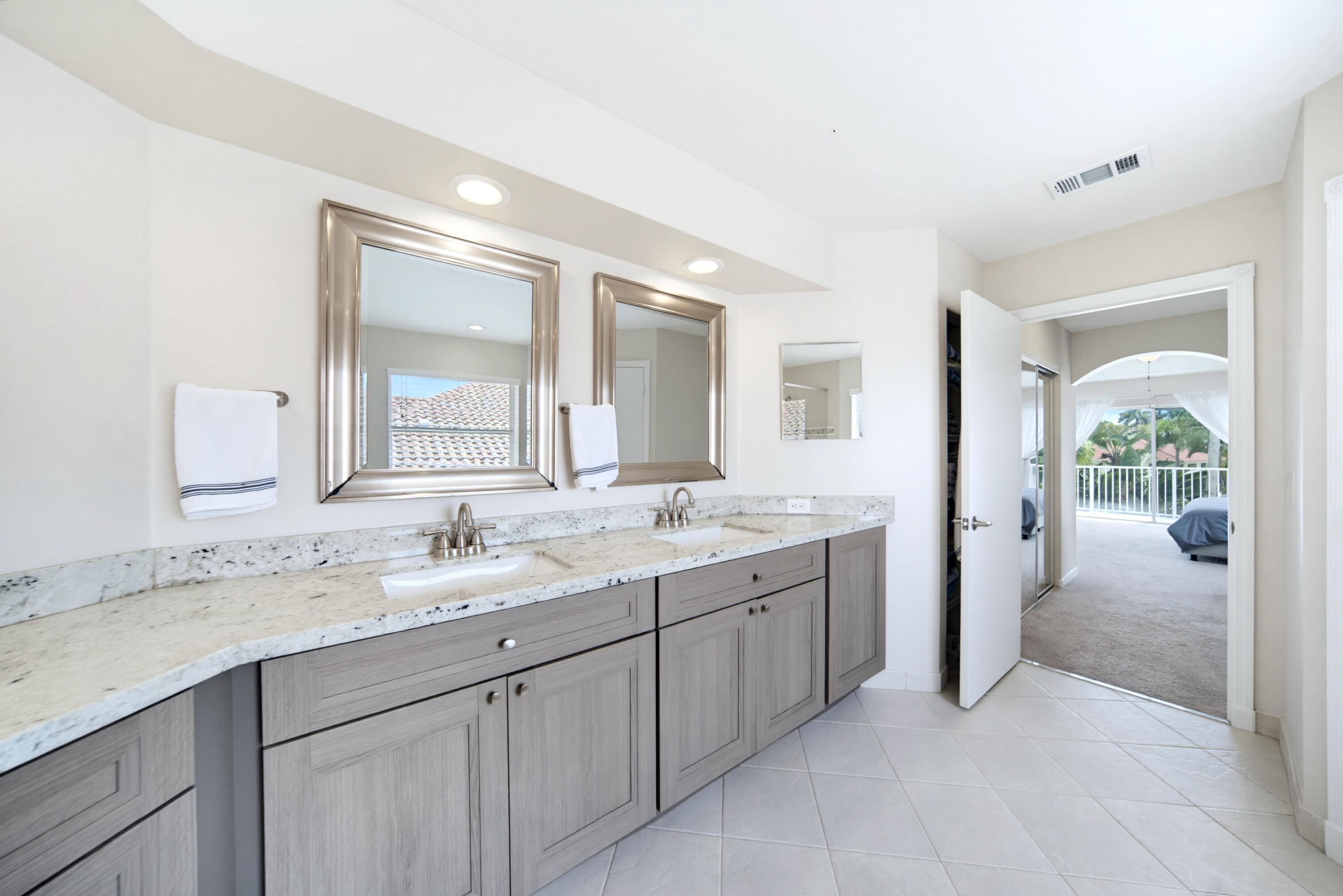 19614 STAR ISLAND, Boca Raton FL 33498