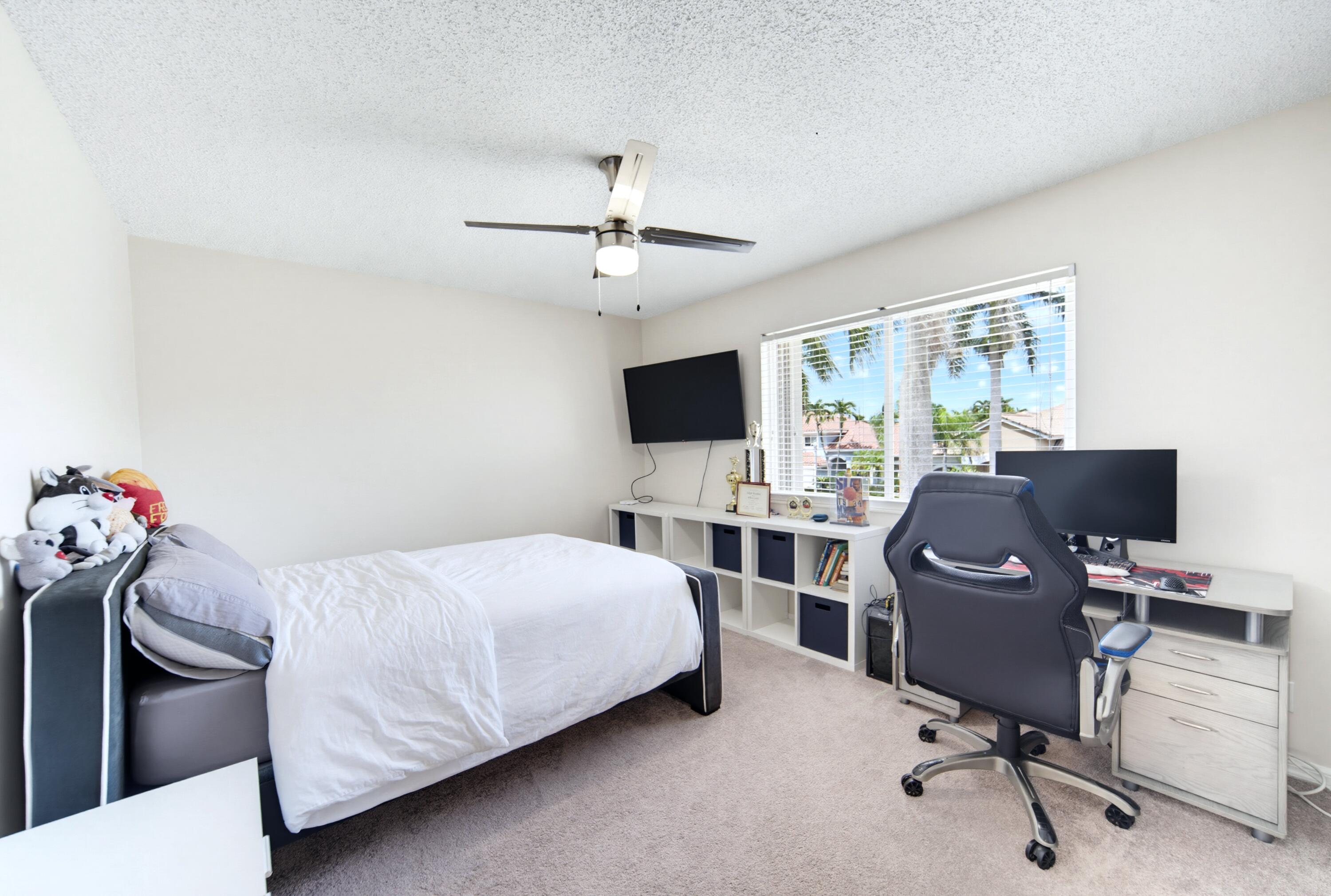 19614 STAR ISLAND, Boca Raton FL 33498