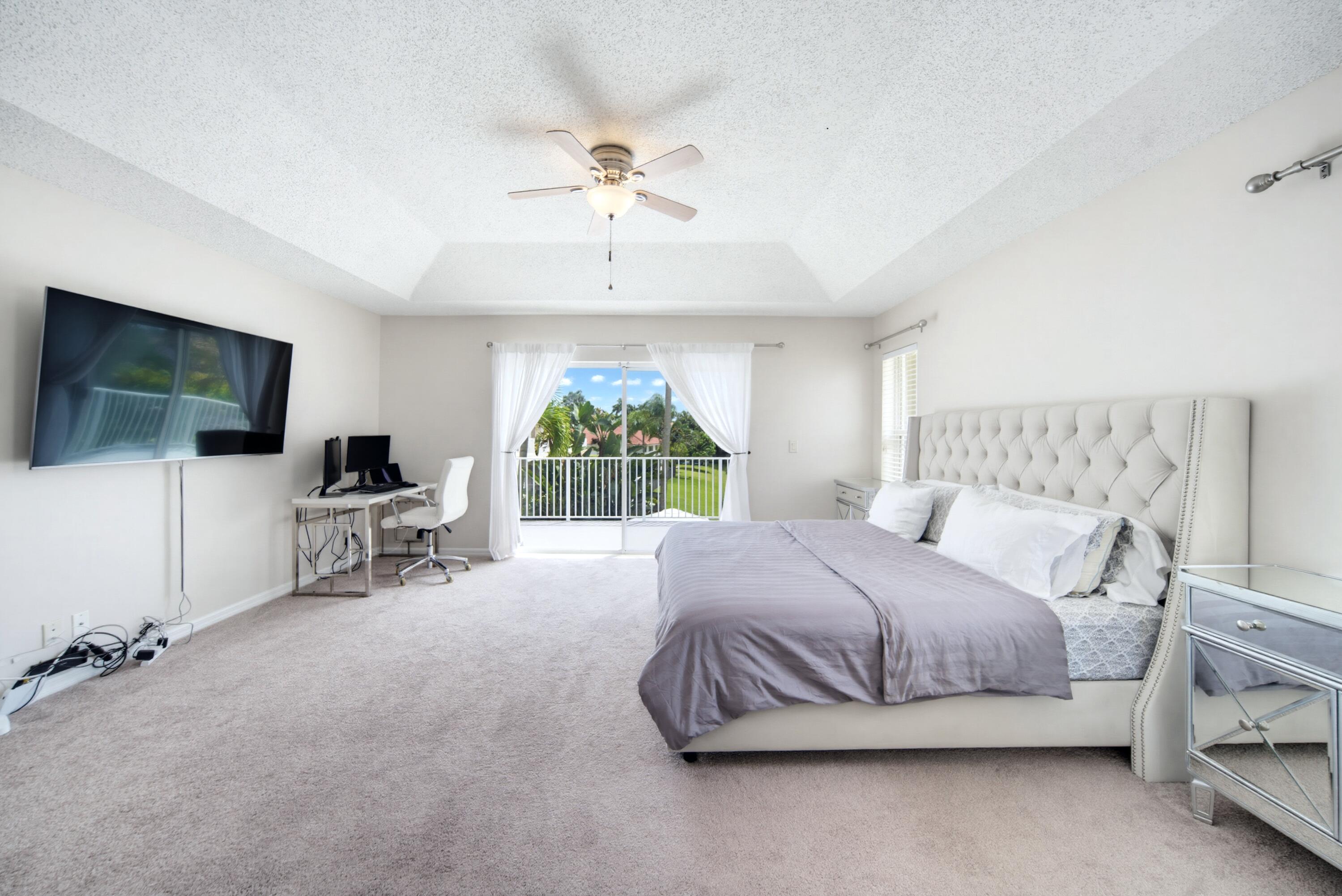 19614 STAR ISLAND, Boca Raton FL 33498