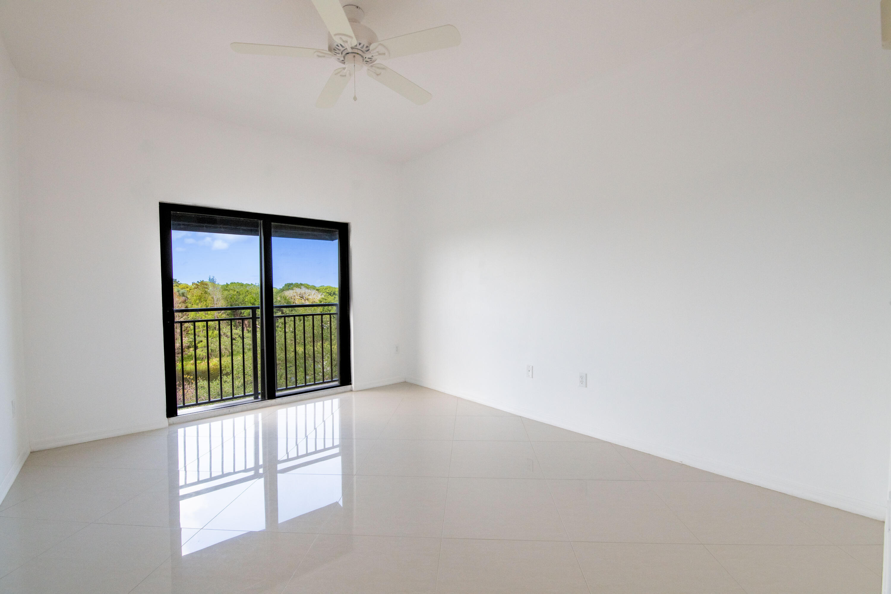4907 Midtown #1411, Palm Beach Gardens FL 33418