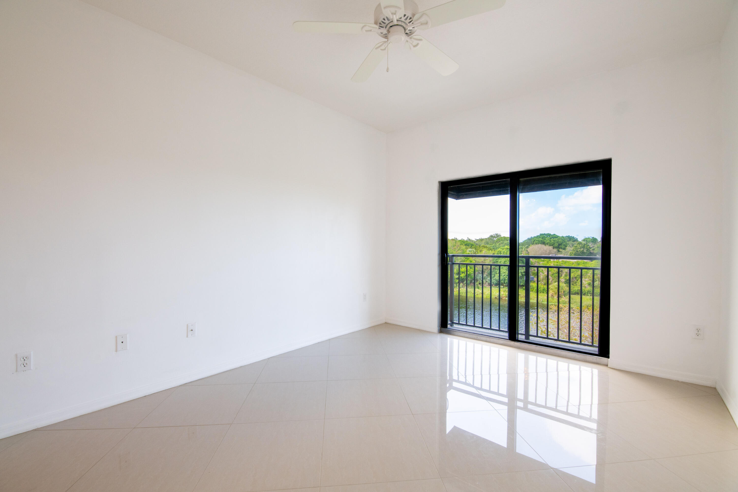 4907 Midtown #1411, Palm Beach Gardens FL 33418