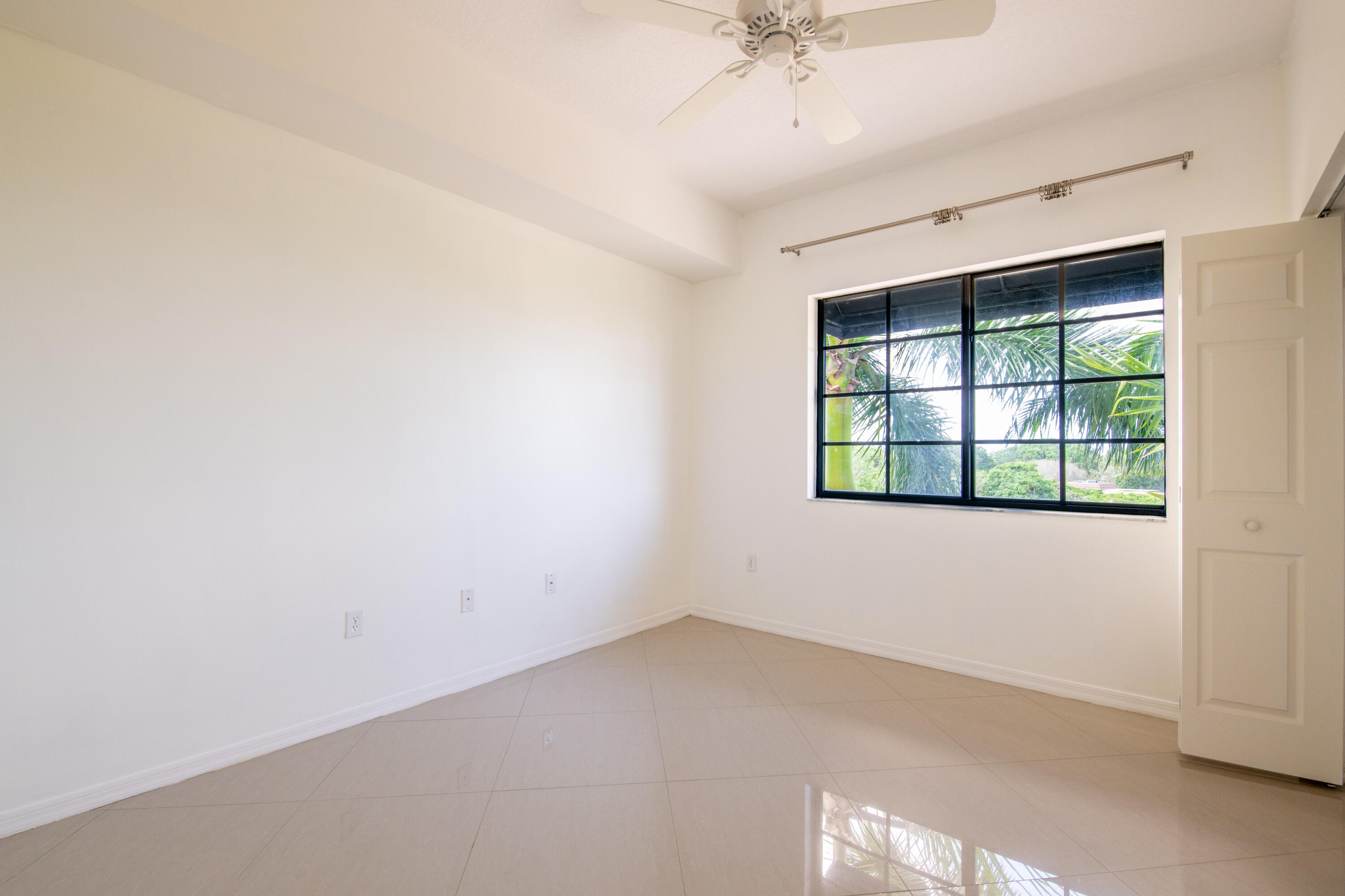 4907 Midtown #1411, Palm Beach Gardens FL 33418
