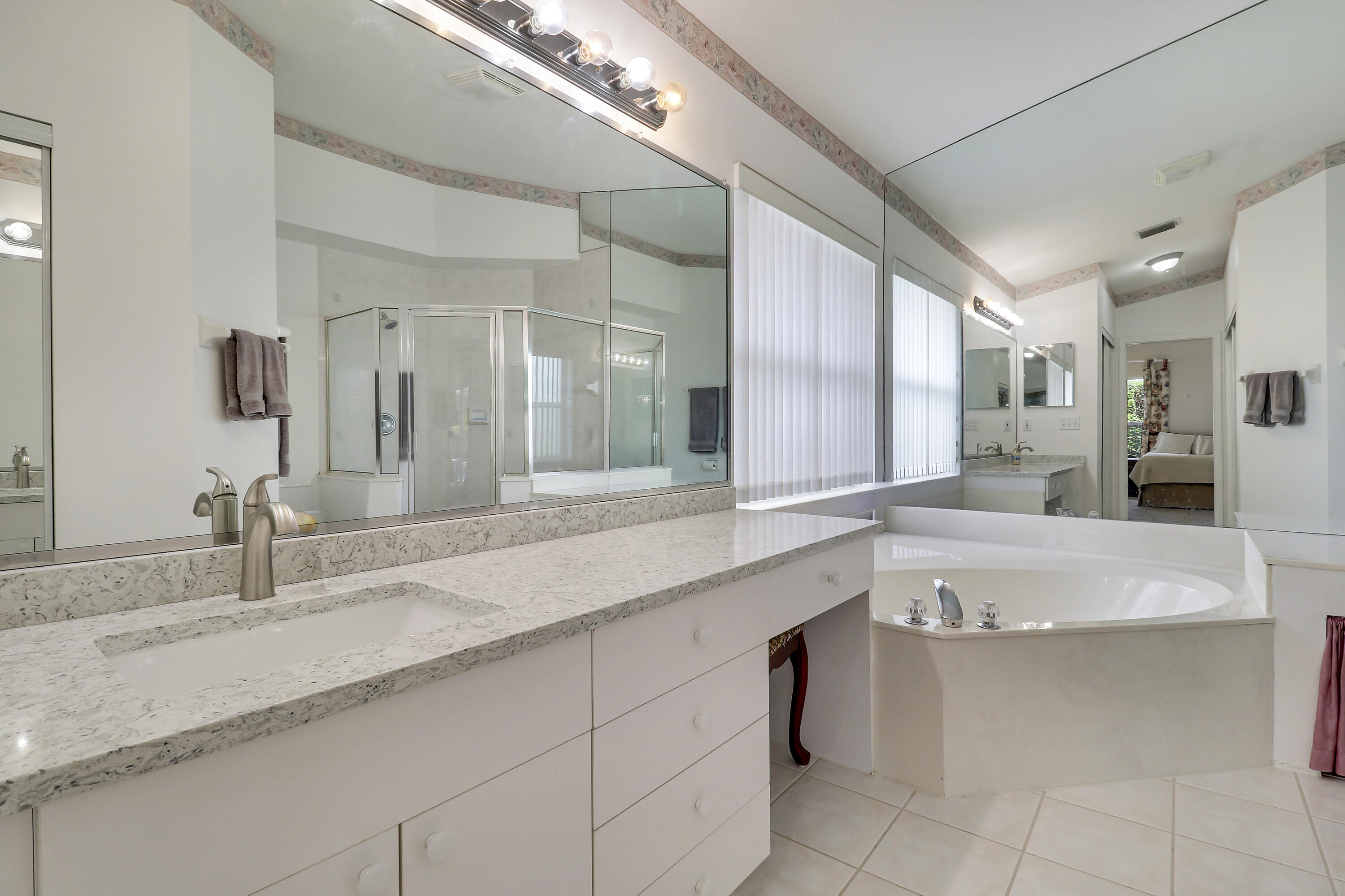 6275 Lucerne, Jupiter FL 33458