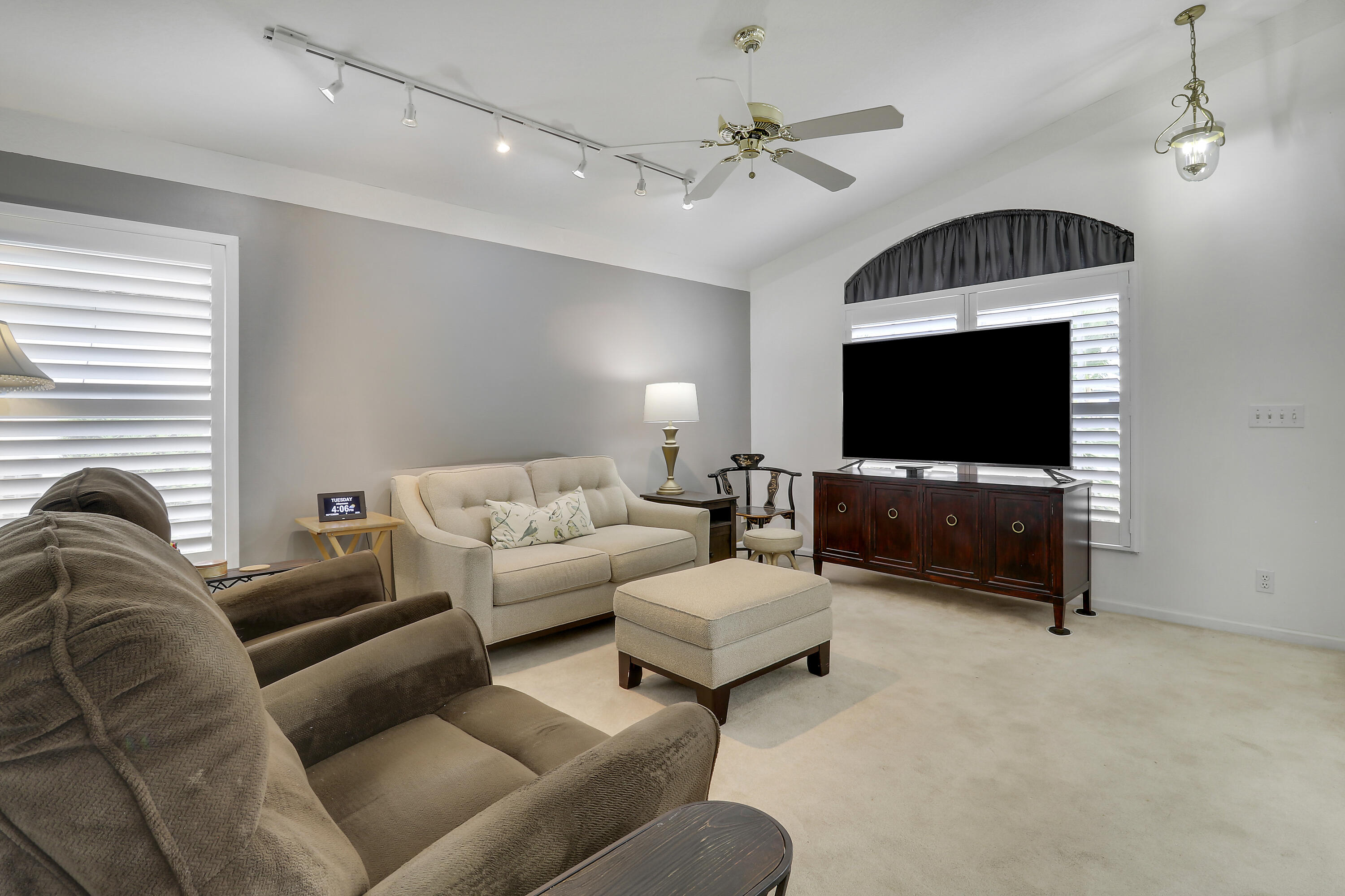 6275 Lucerne, Jupiter FL 33458