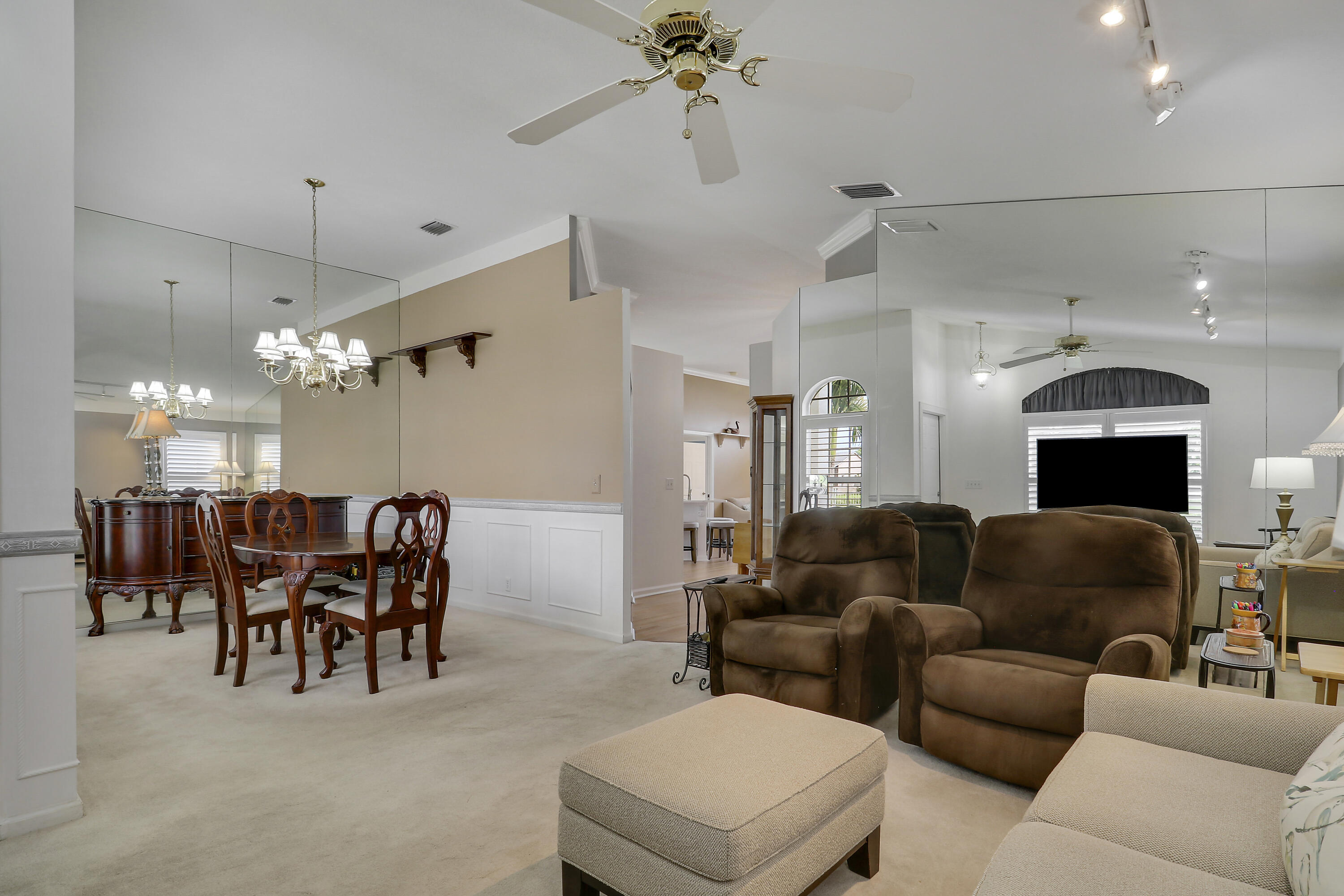 6275 Lucerne, Jupiter FL 33458