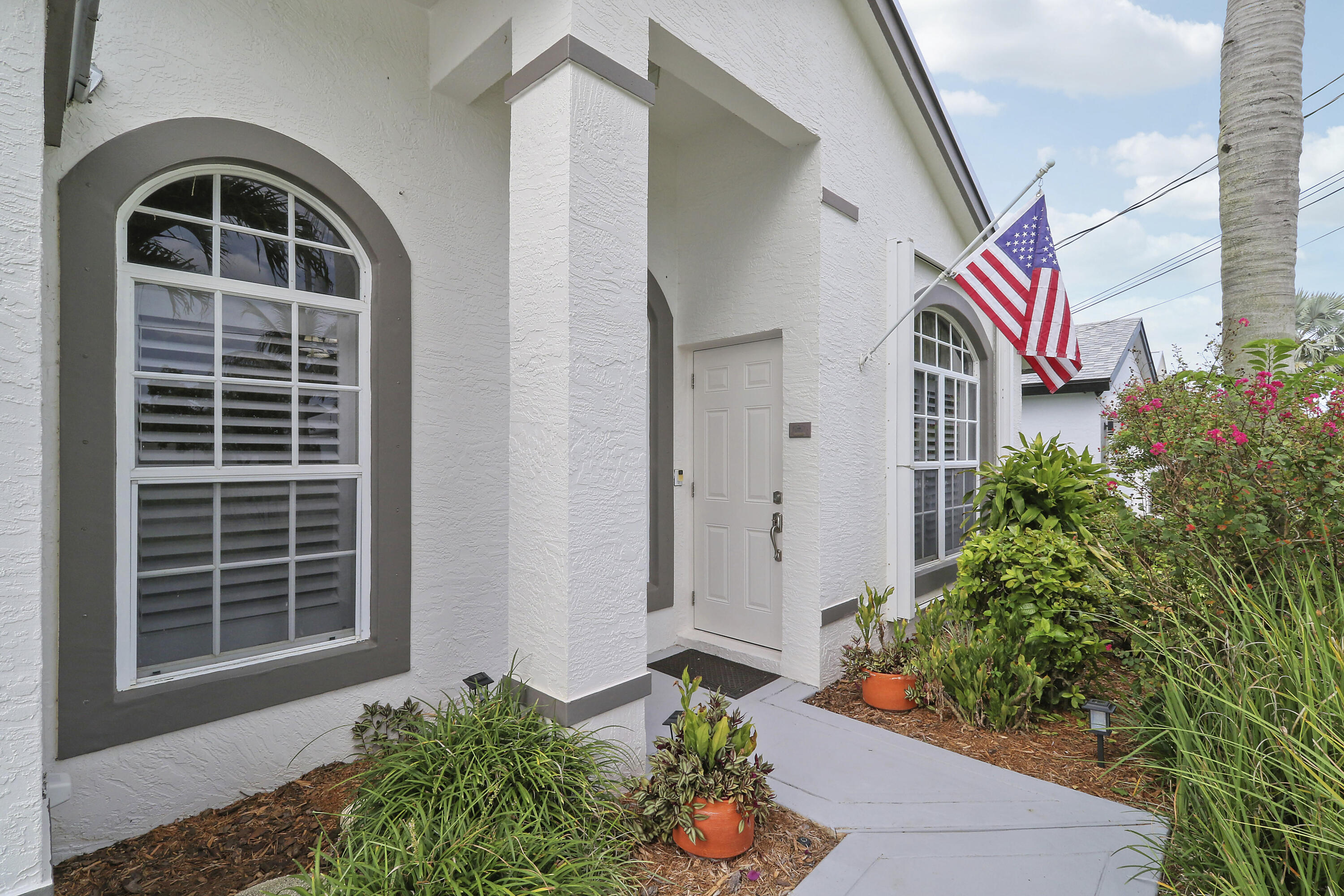 6275 Lucerne, Jupiter FL 33458