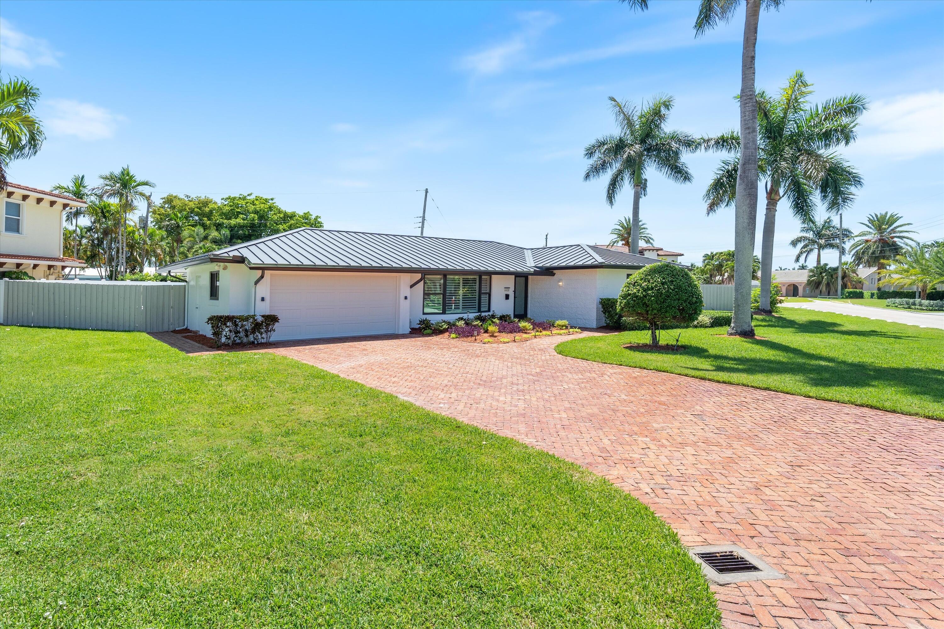 4410 NE 24TH, Lighthouse Point FL 33064