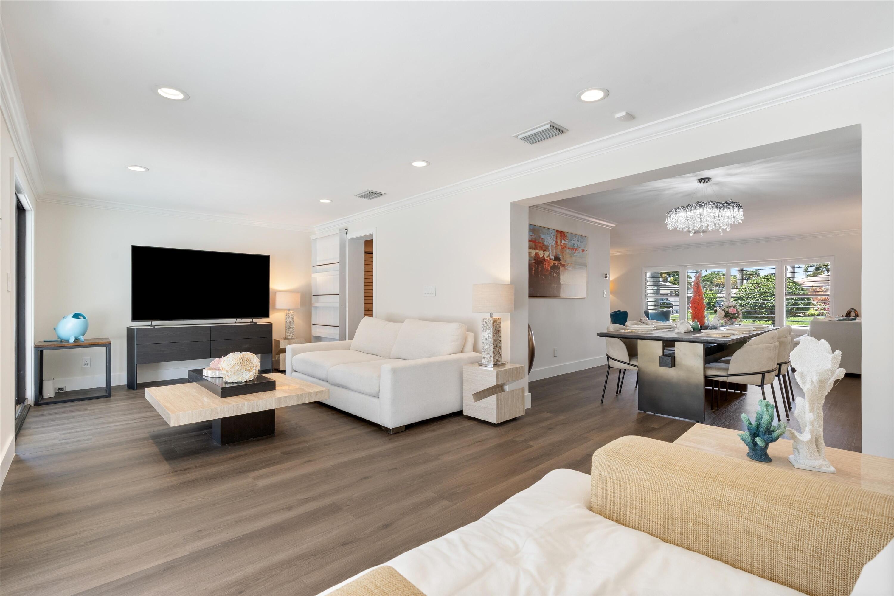 4410 NE 24TH, Lighthouse Point FL 33064