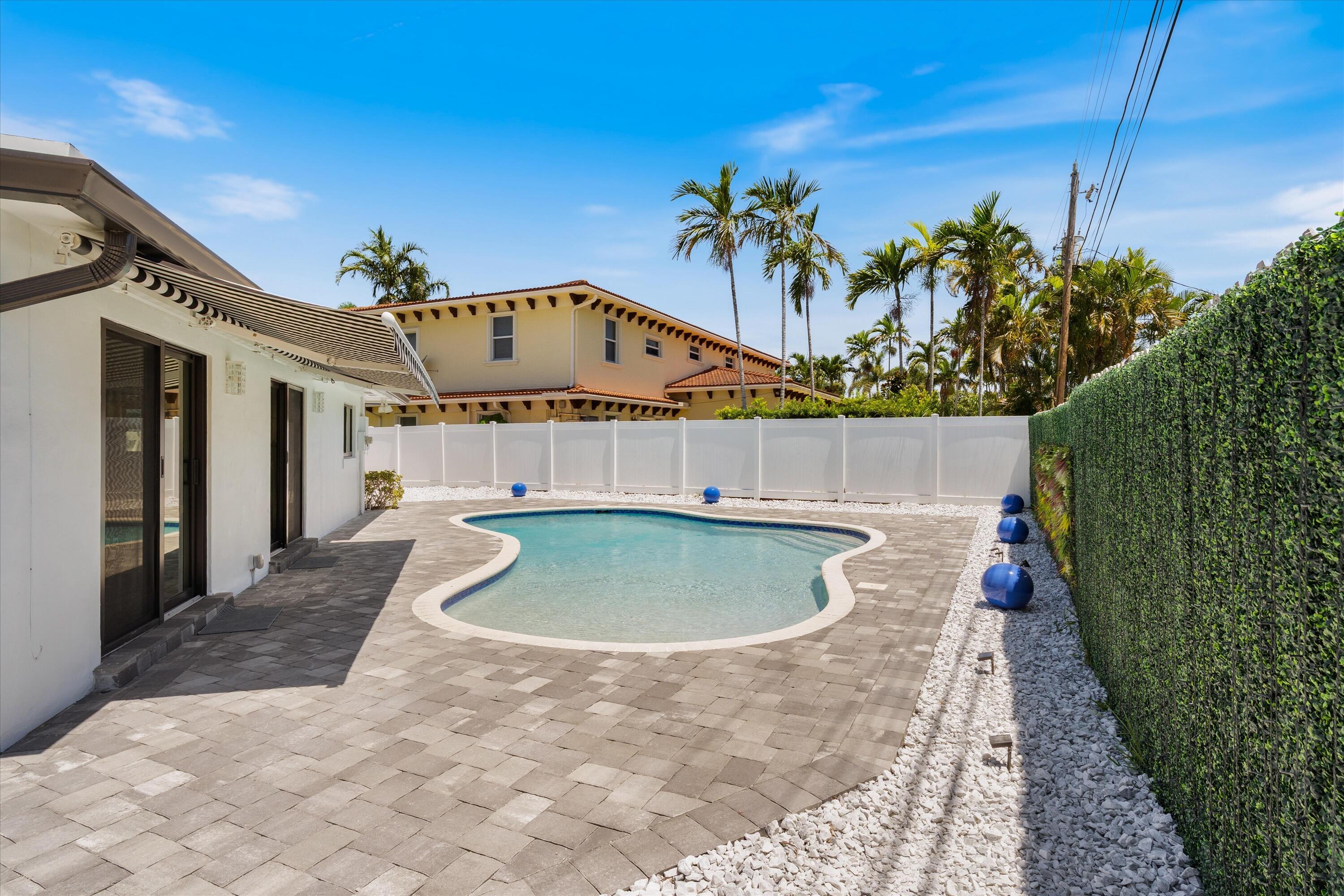 4410 NE 24TH, Lighthouse Point FL 33064