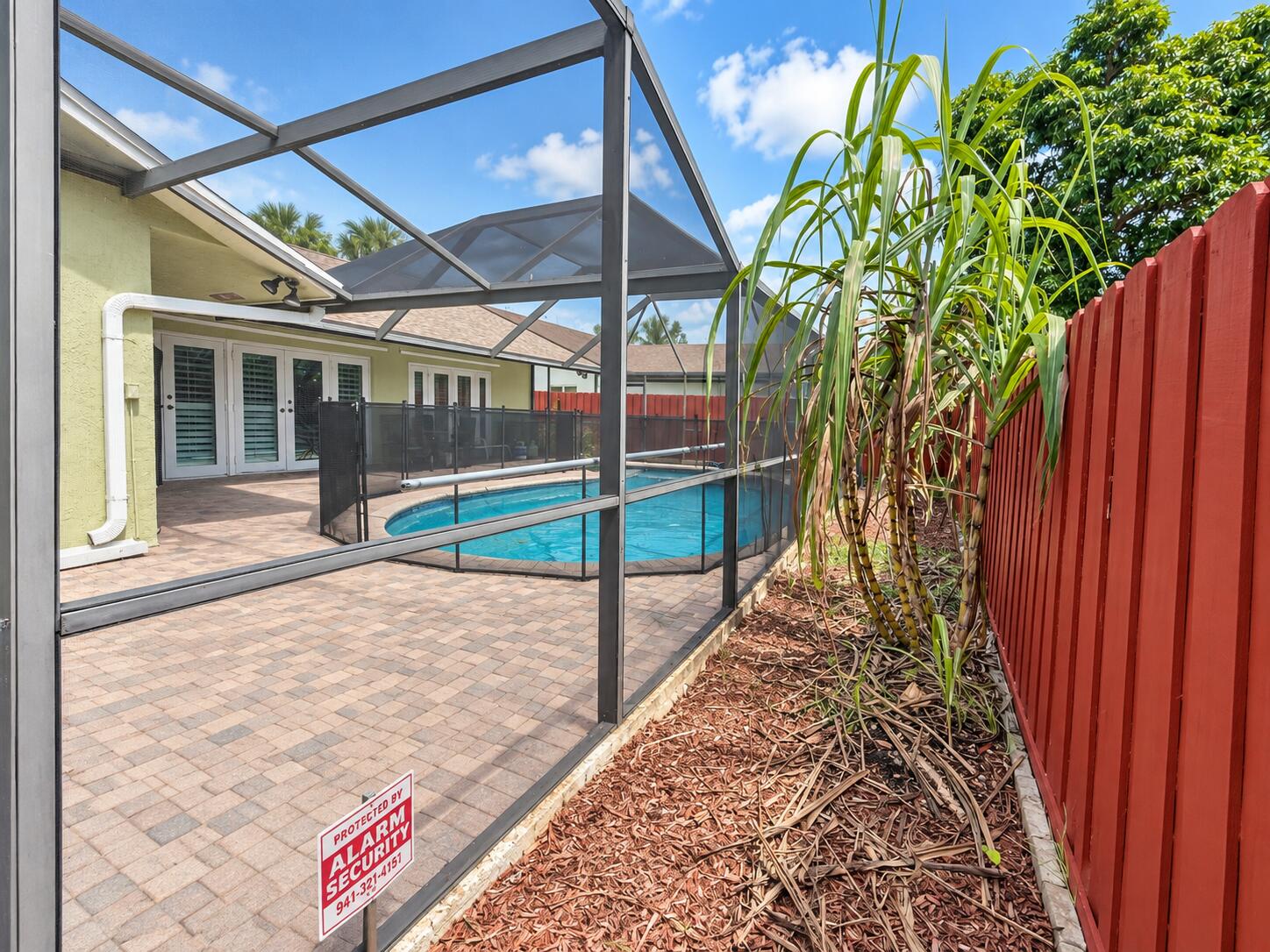 7482 NW 48TH, Lauderhill FL 33319
