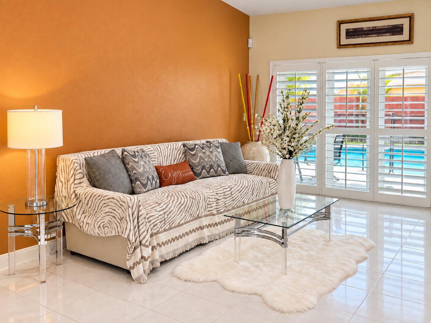 7482 NW 48TH, Lauderhill FL 33319