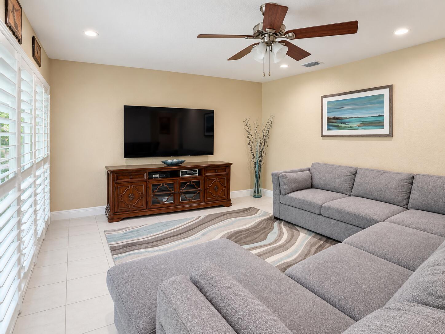 7482 NW 48TH, Lauderhill FL 33319