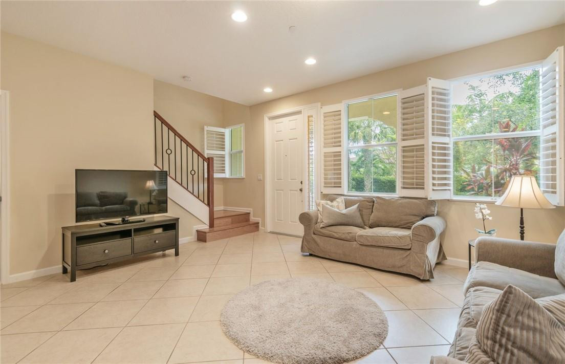 8289 Cascada Isles, Hollywood FL 33024