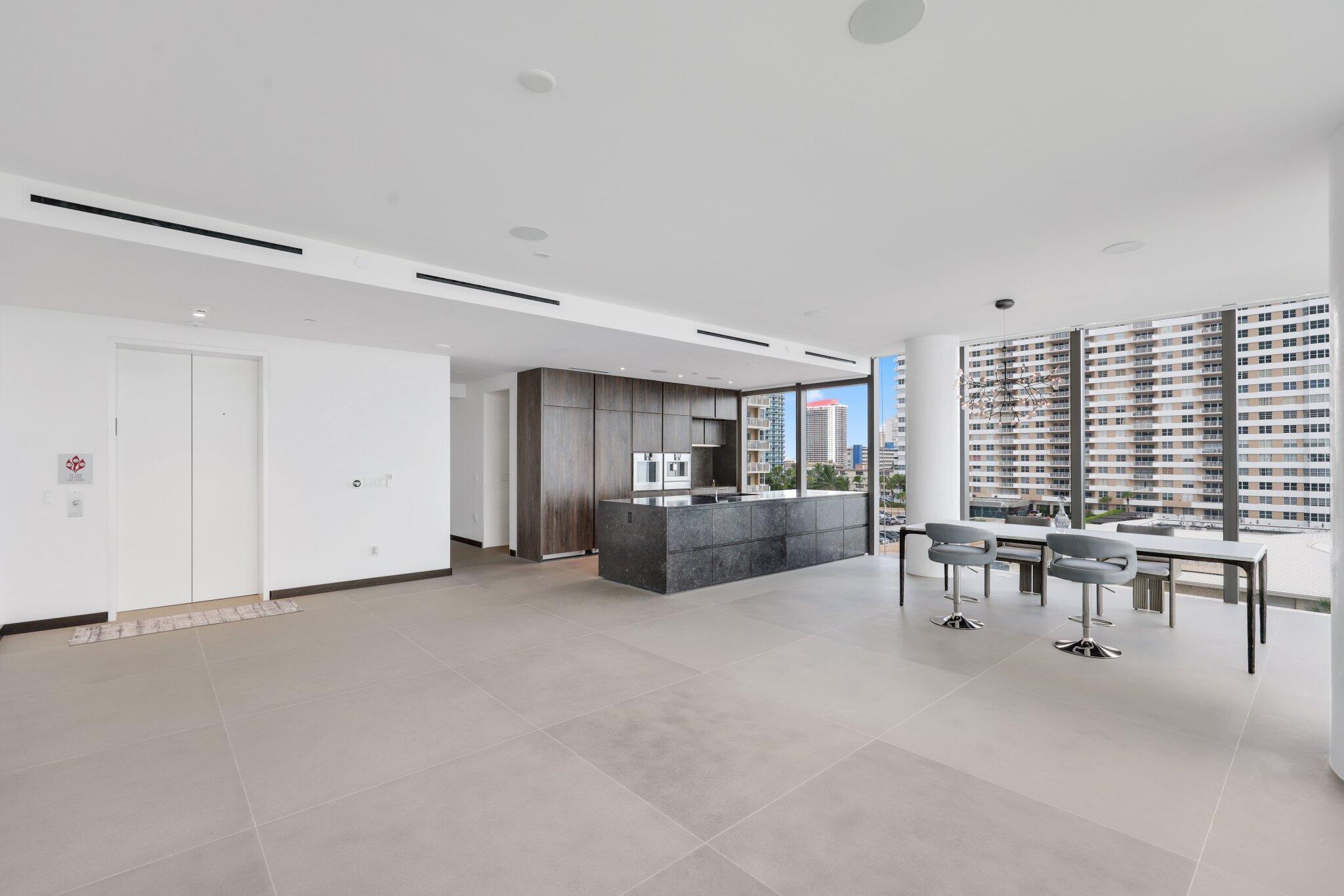 2000 S OCEAN #5A, Hallandale Beach FL 33009