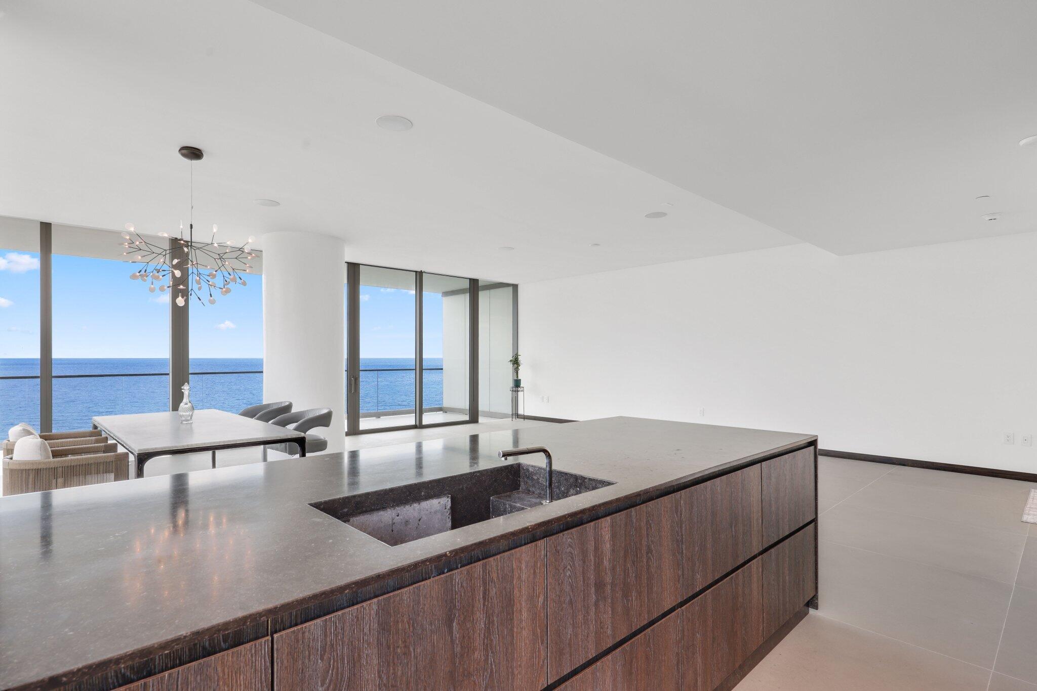 2000 S OCEAN #5A, Hallandale Beach FL 33009