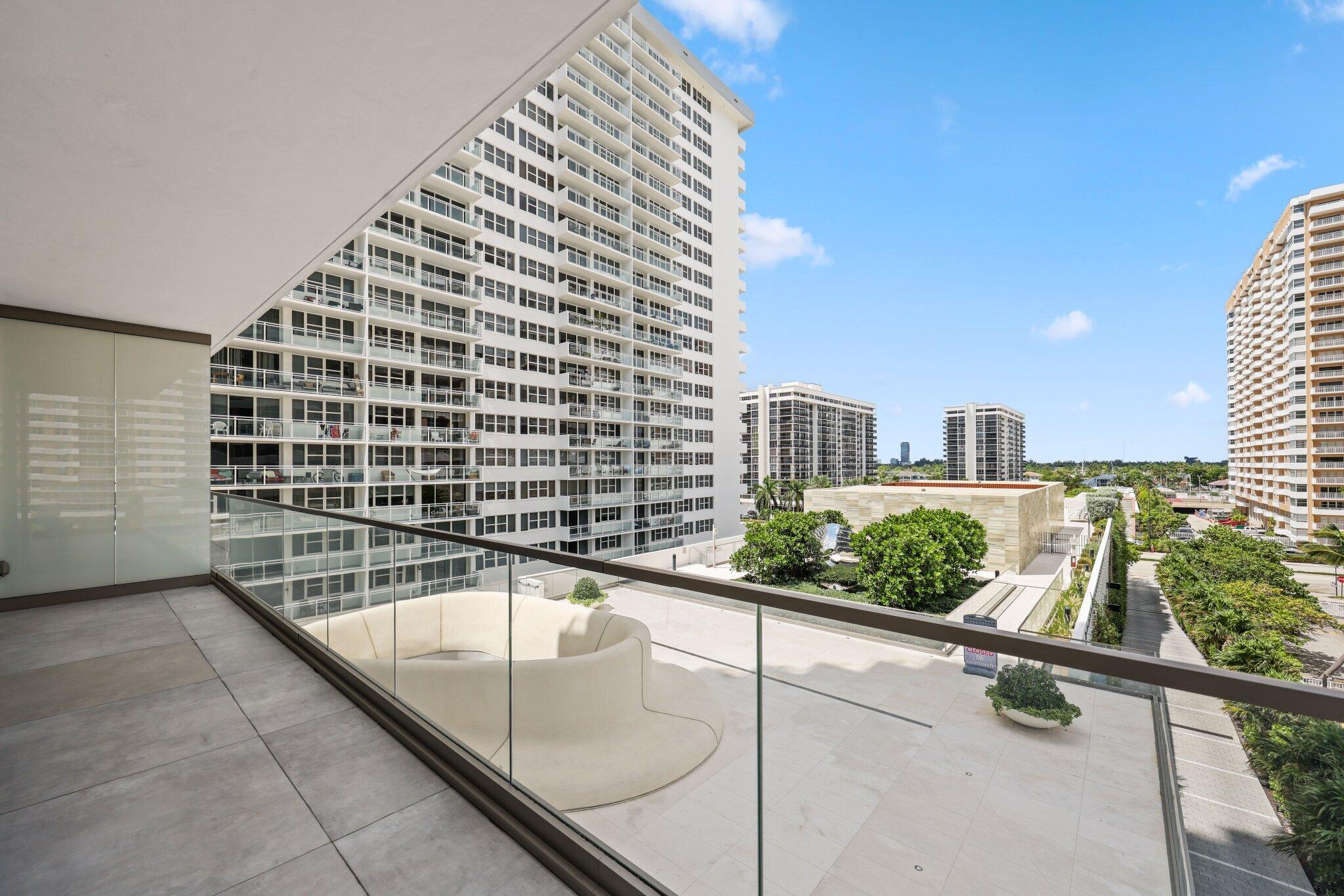 2000 S OCEAN #5A, Hallandale Beach FL 33009