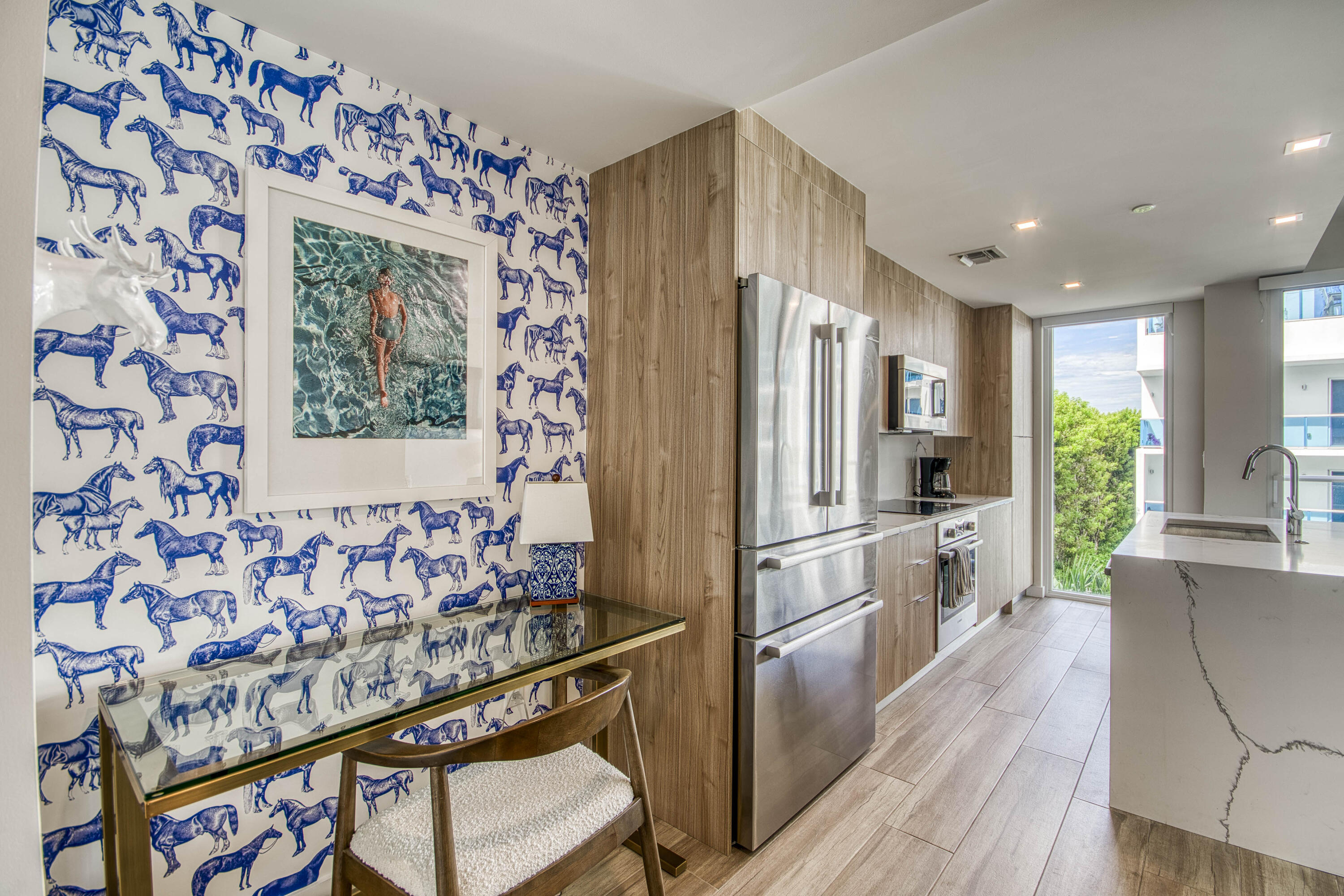 117 Lake #303, Lake Worth FL 33460
