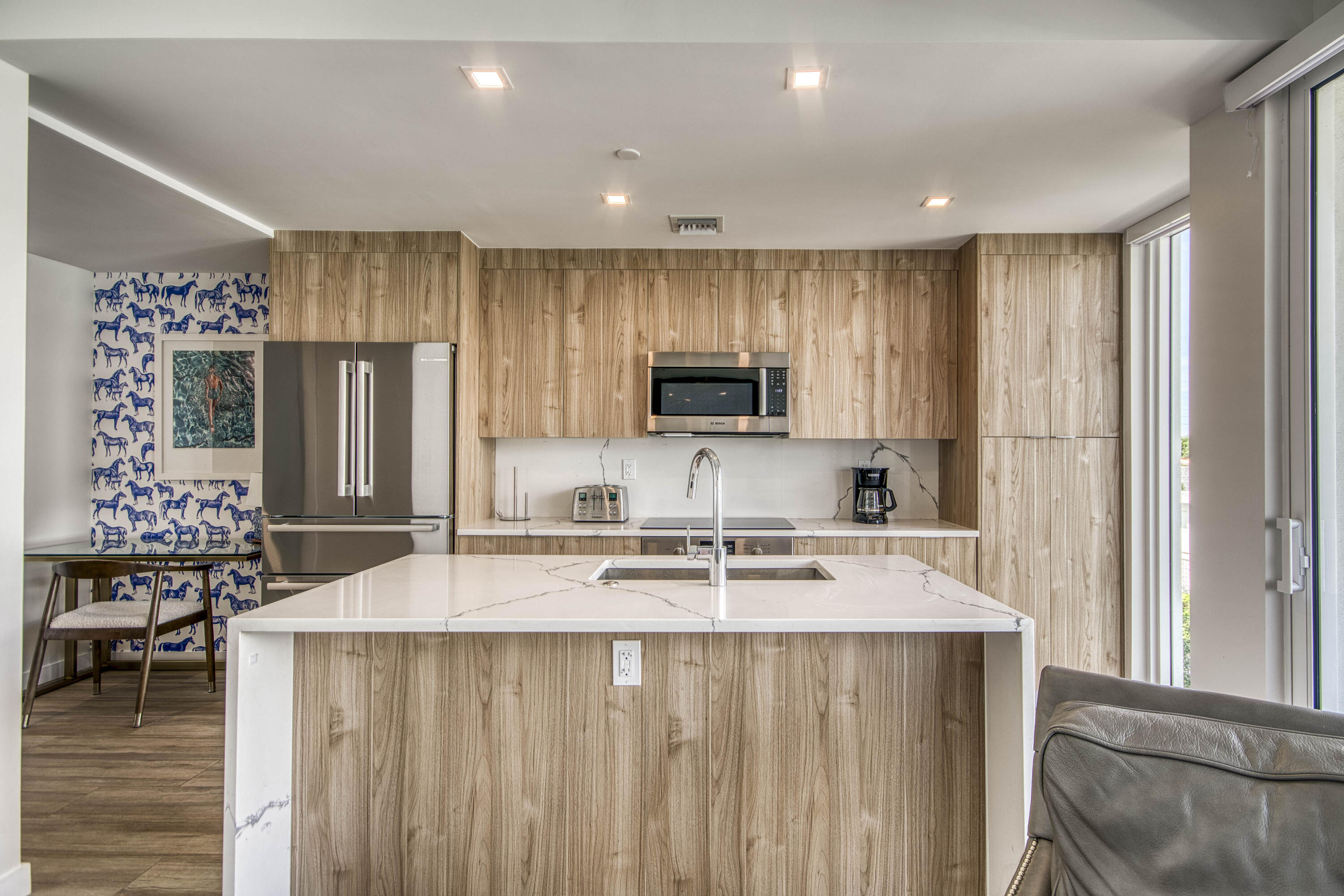 117 Lake #303, Lake Worth FL 33460