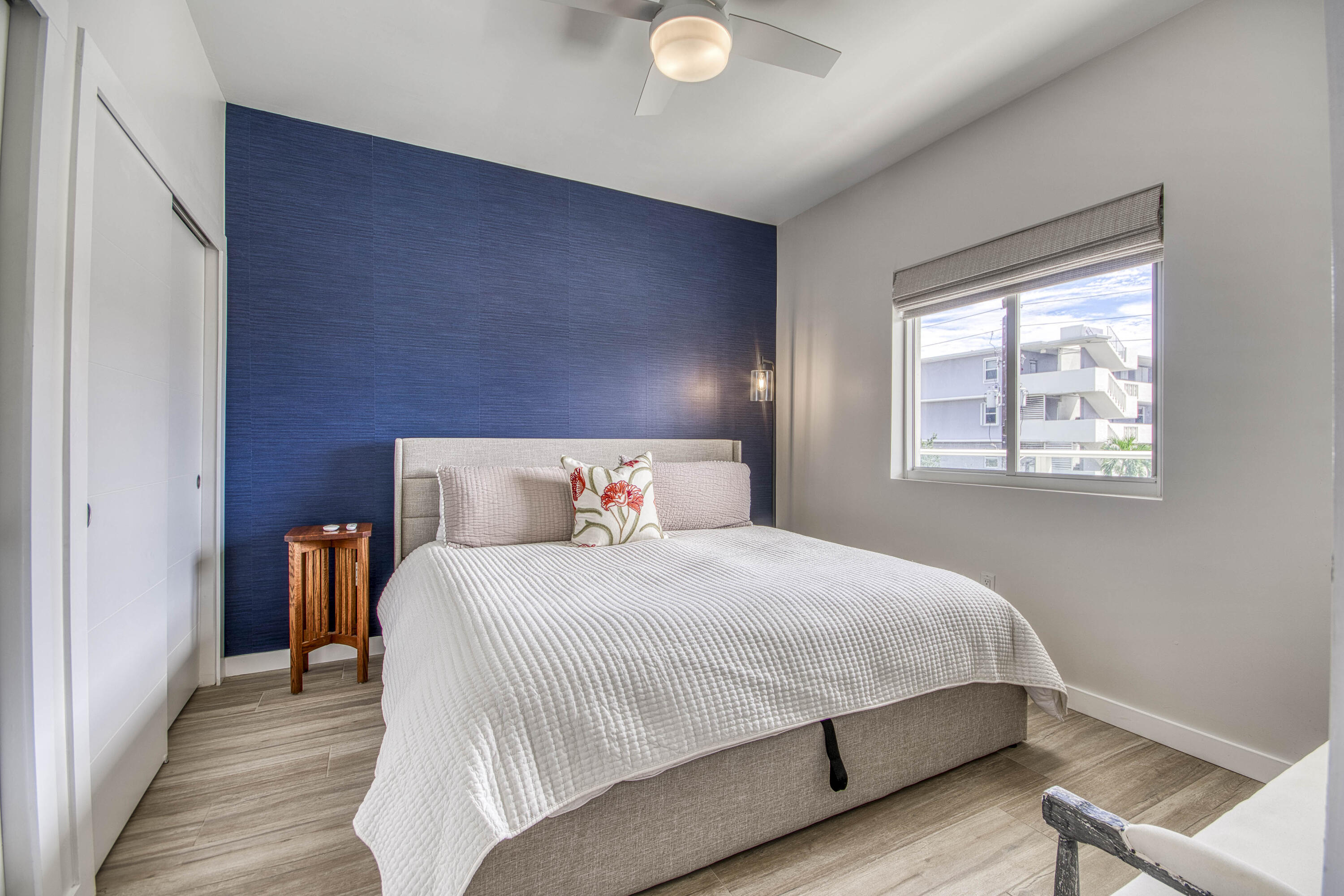 117 Lake #303, Lake Worth FL 33460