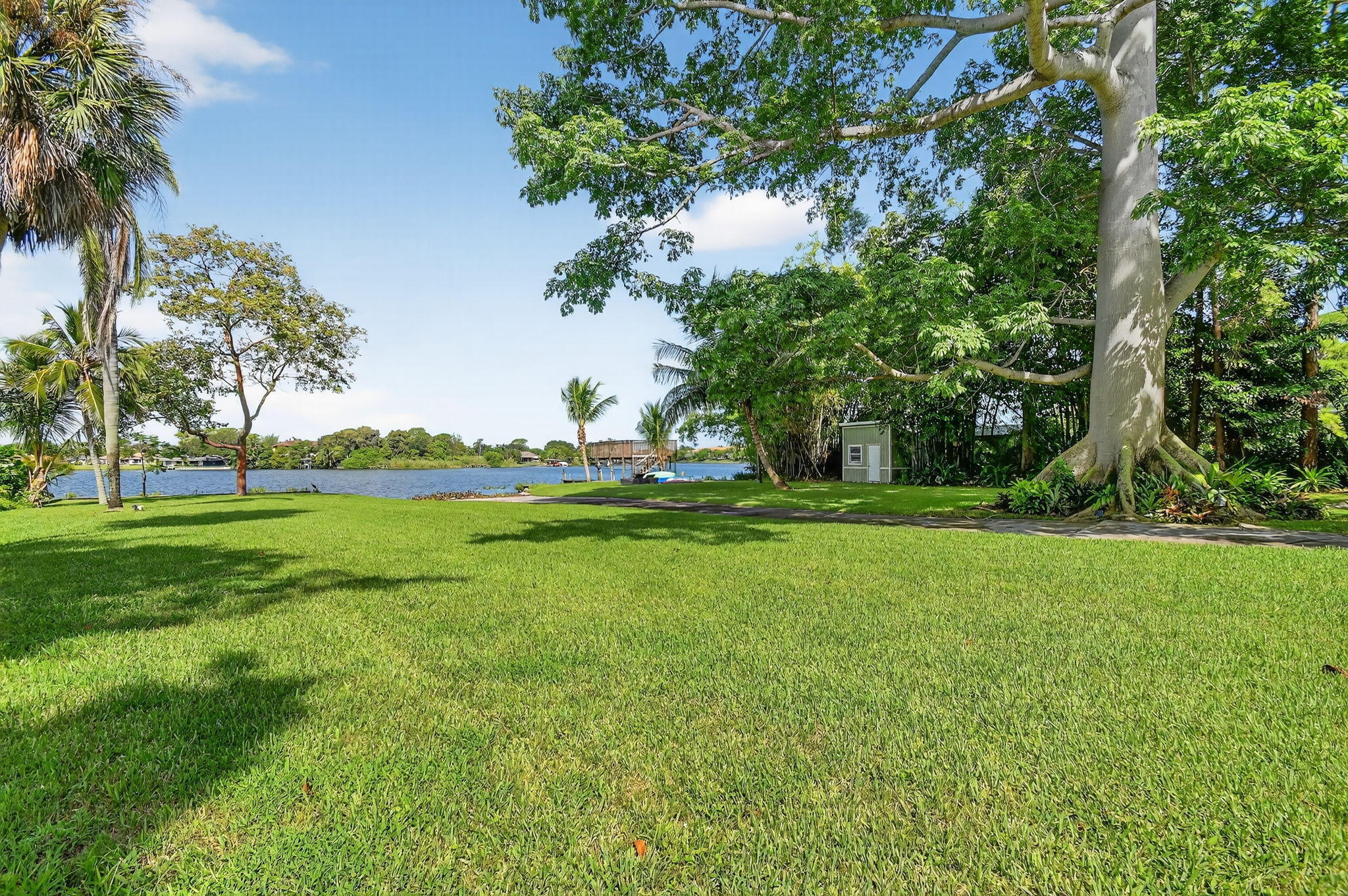 6225 Pine #Cottage, Lake Worth FL 33462
