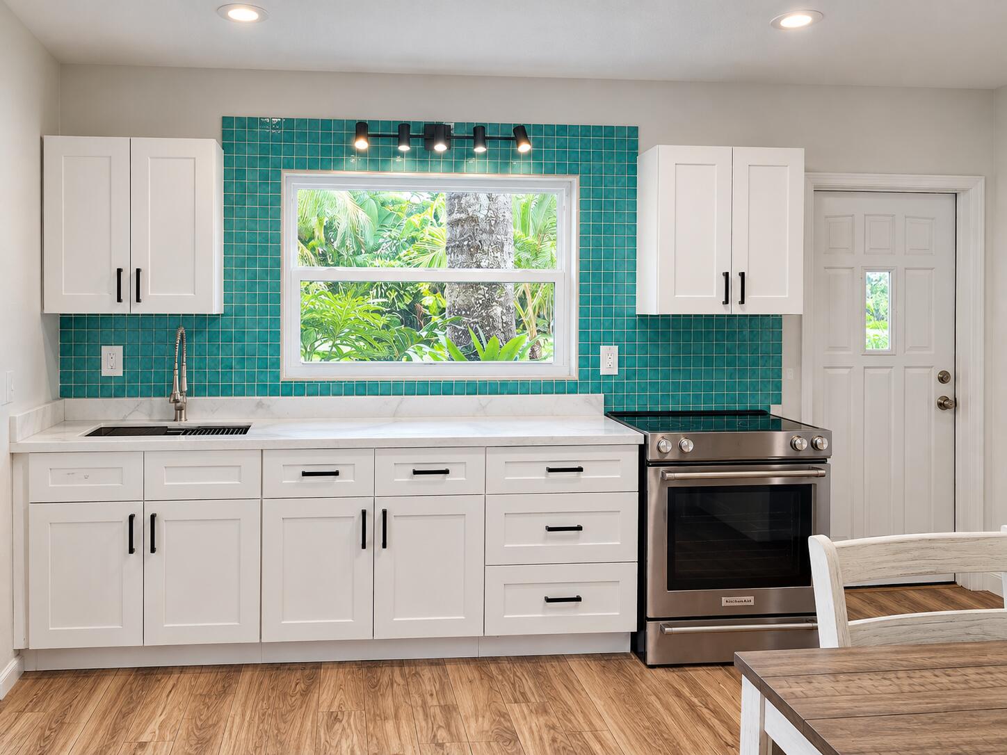 6225 Pine #Cottage, Lake Worth FL 33462