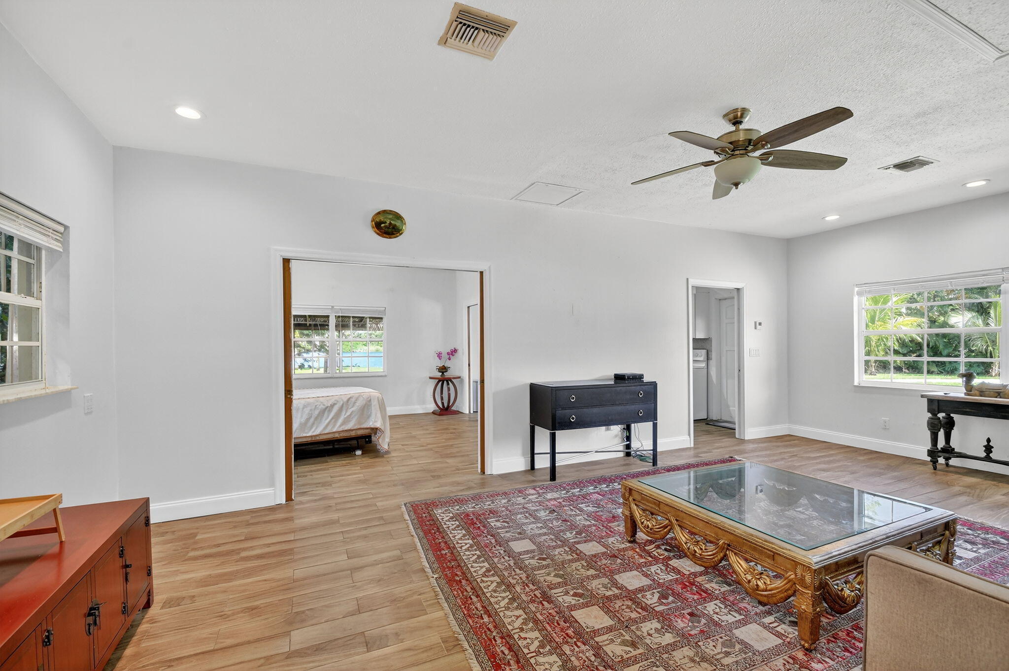 6225 Pine #Cottage, Lake Worth FL 33462