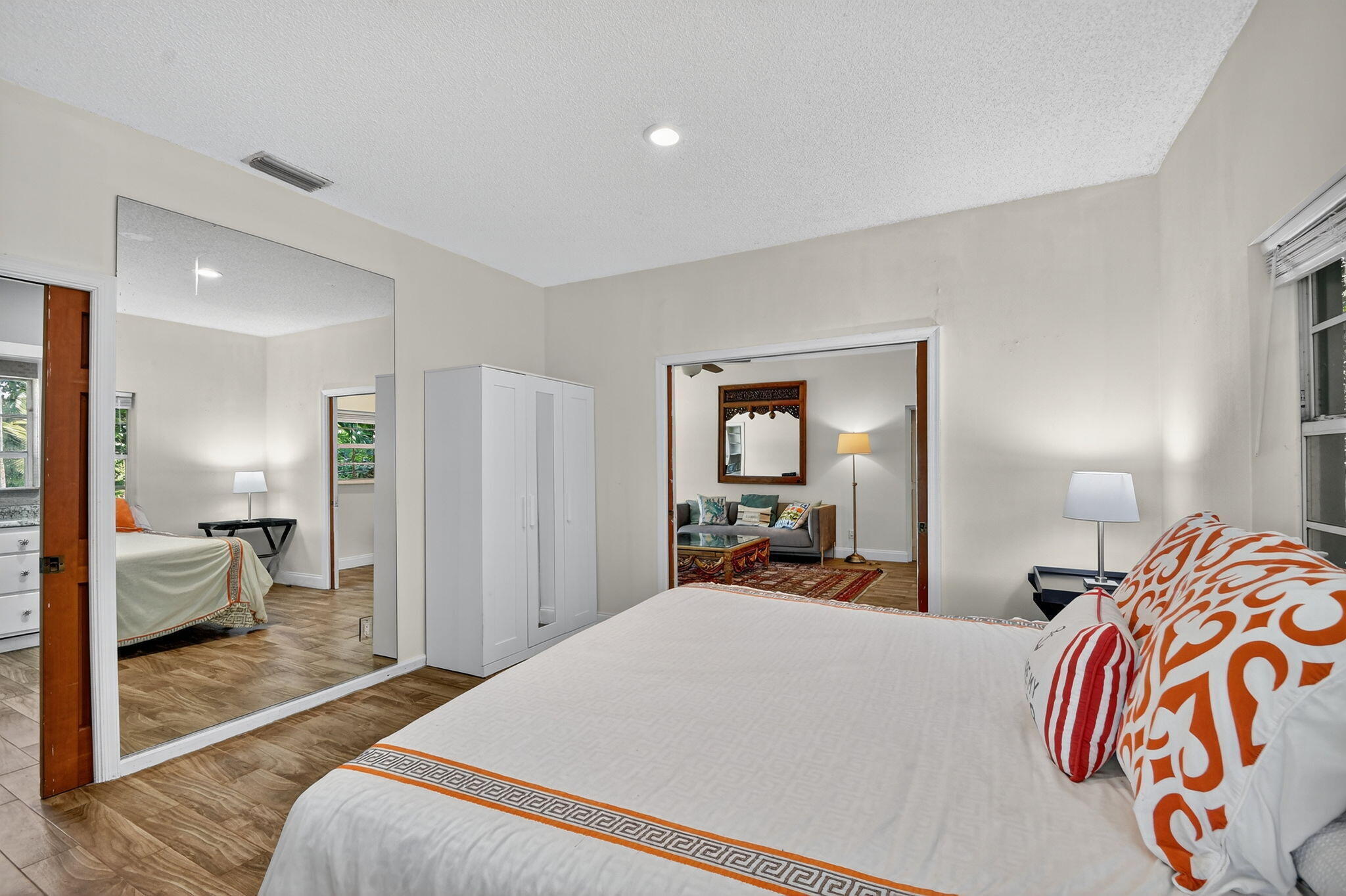 6225 Pine #Cottage, Lake Worth FL 33462