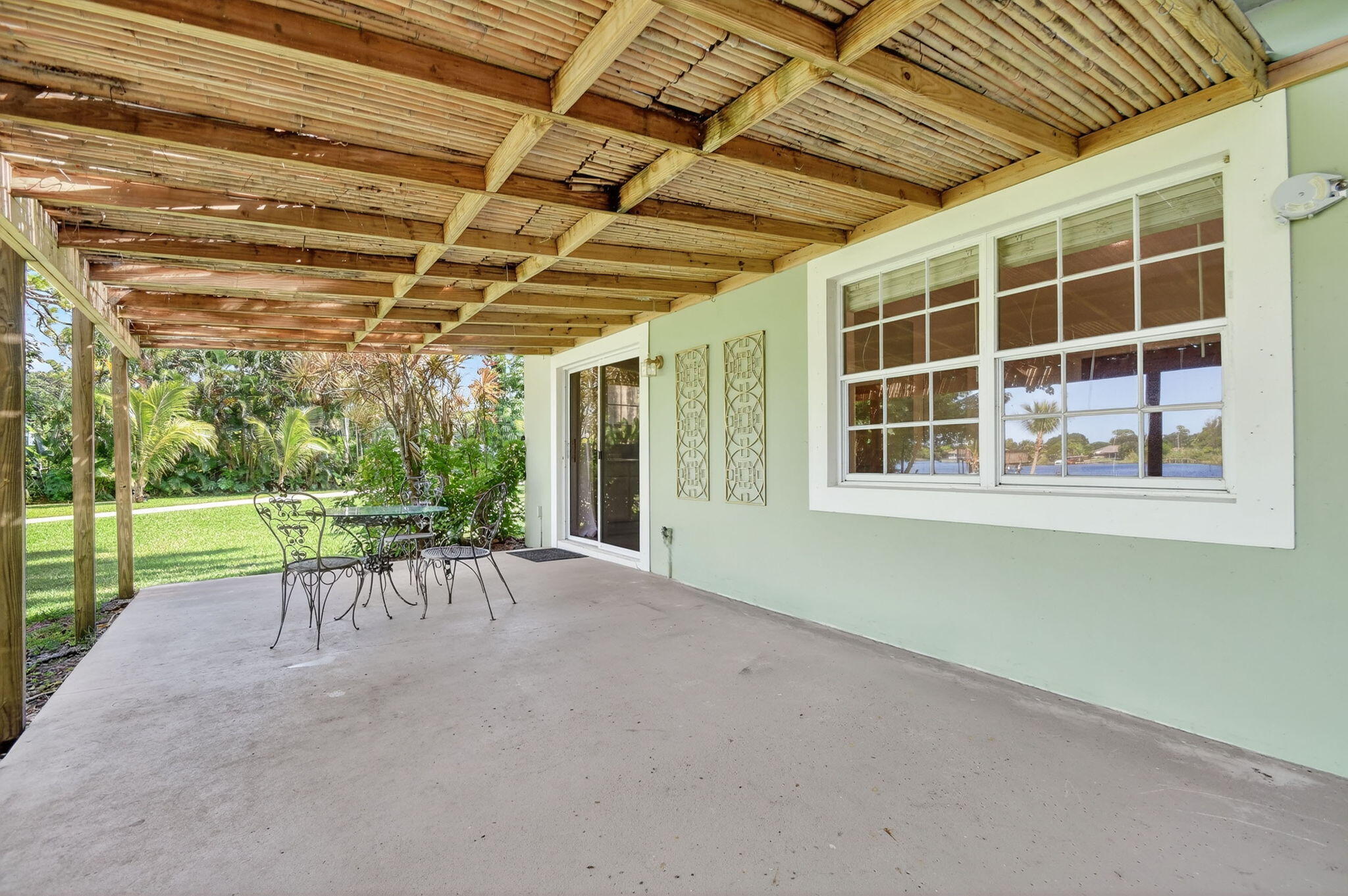 6225 Pine #Cottage, Lake Worth FL 33462