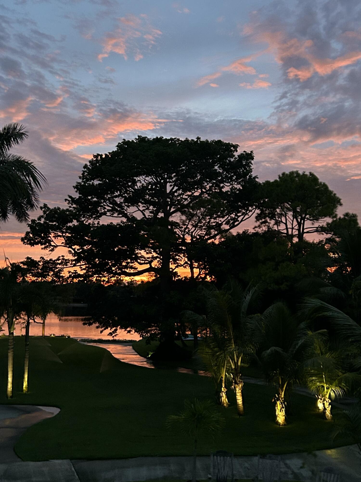 6225 Pine #Cottage, Lake Worth FL 33462