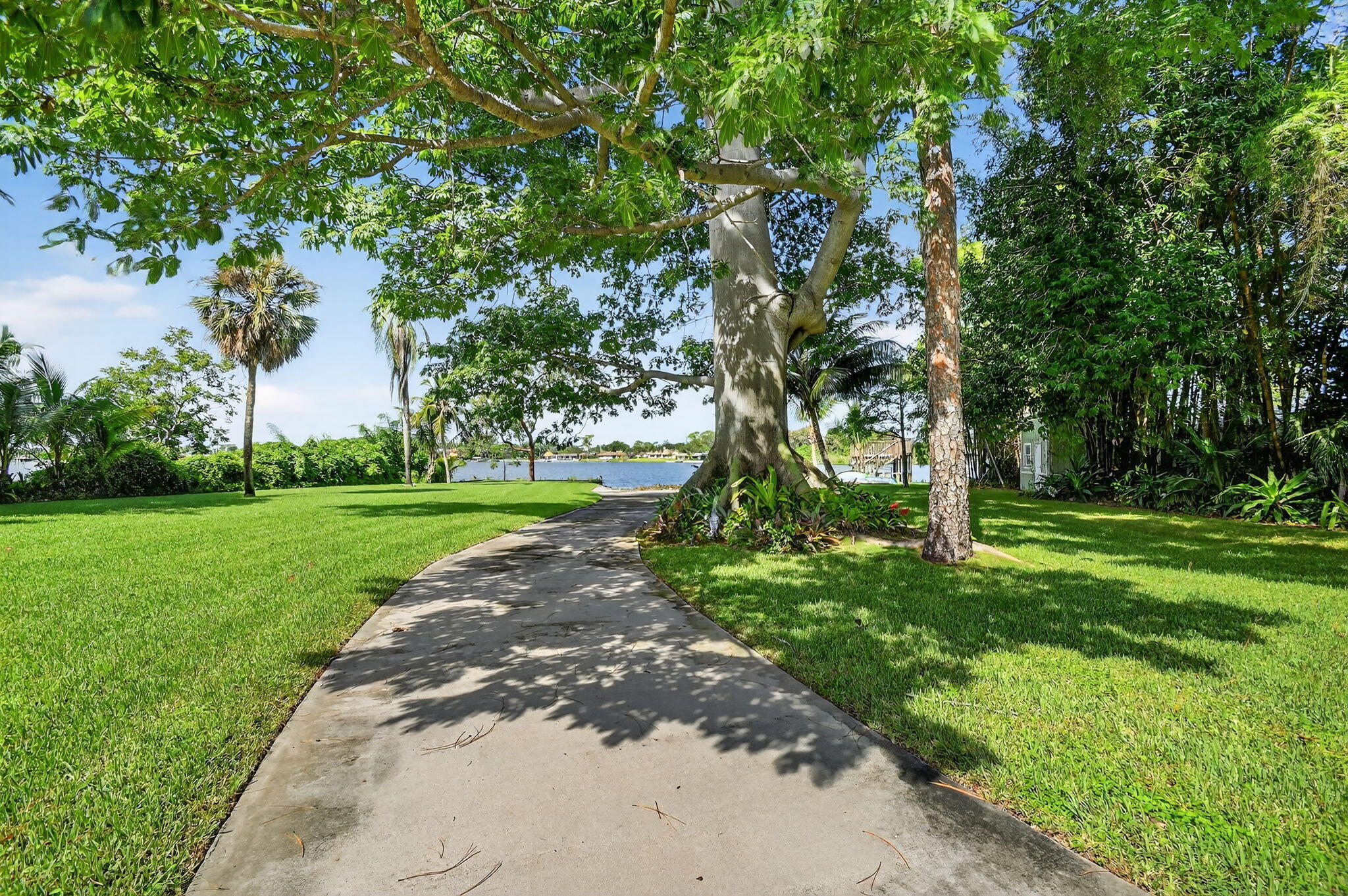 6225 Pine #Cottage, Lake Worth FL 33462