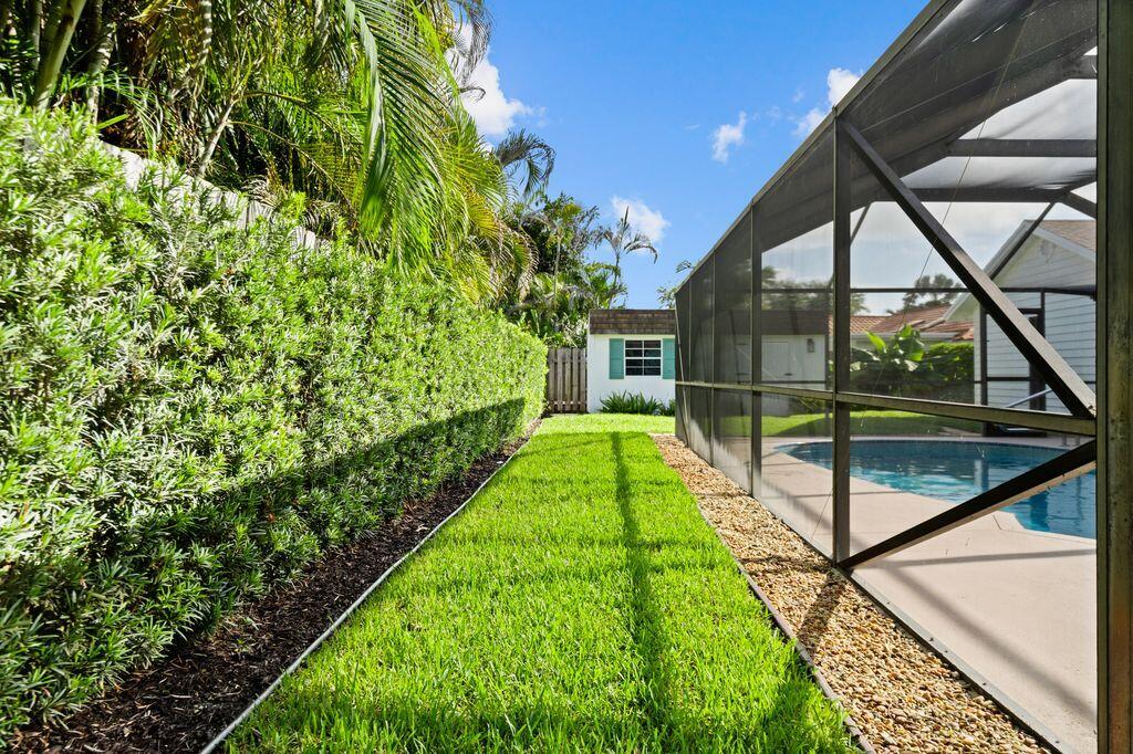 14 SE Paddock, Tequesta FL 33469