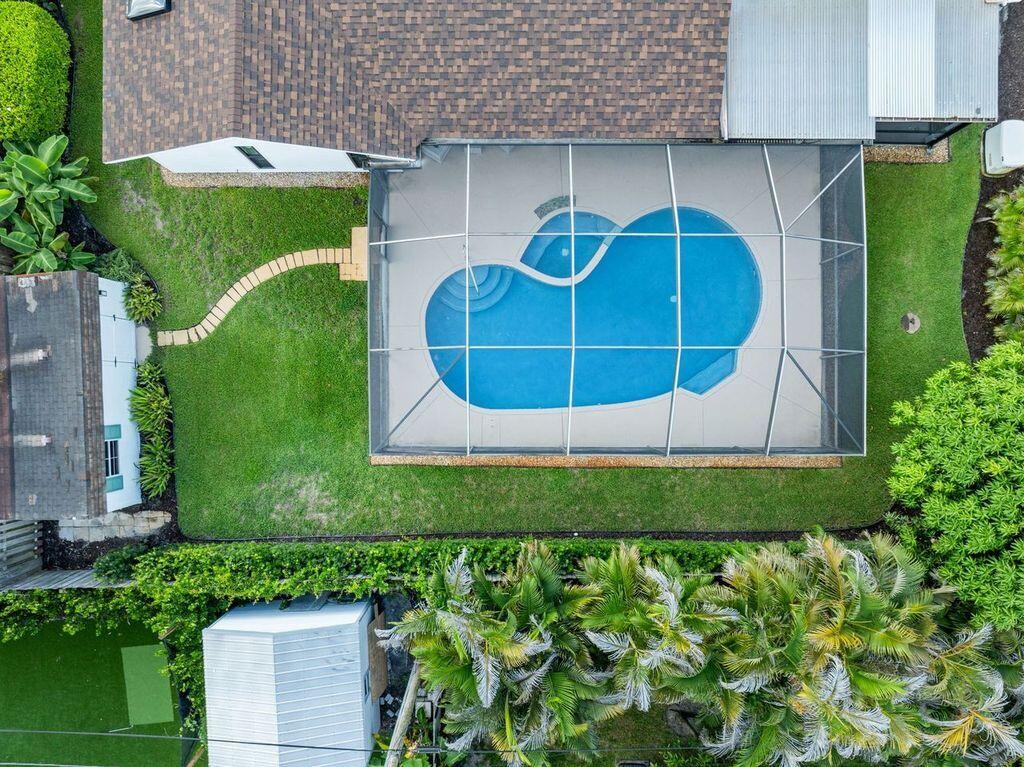 14 SE Paddock, Tequesta FL 33469