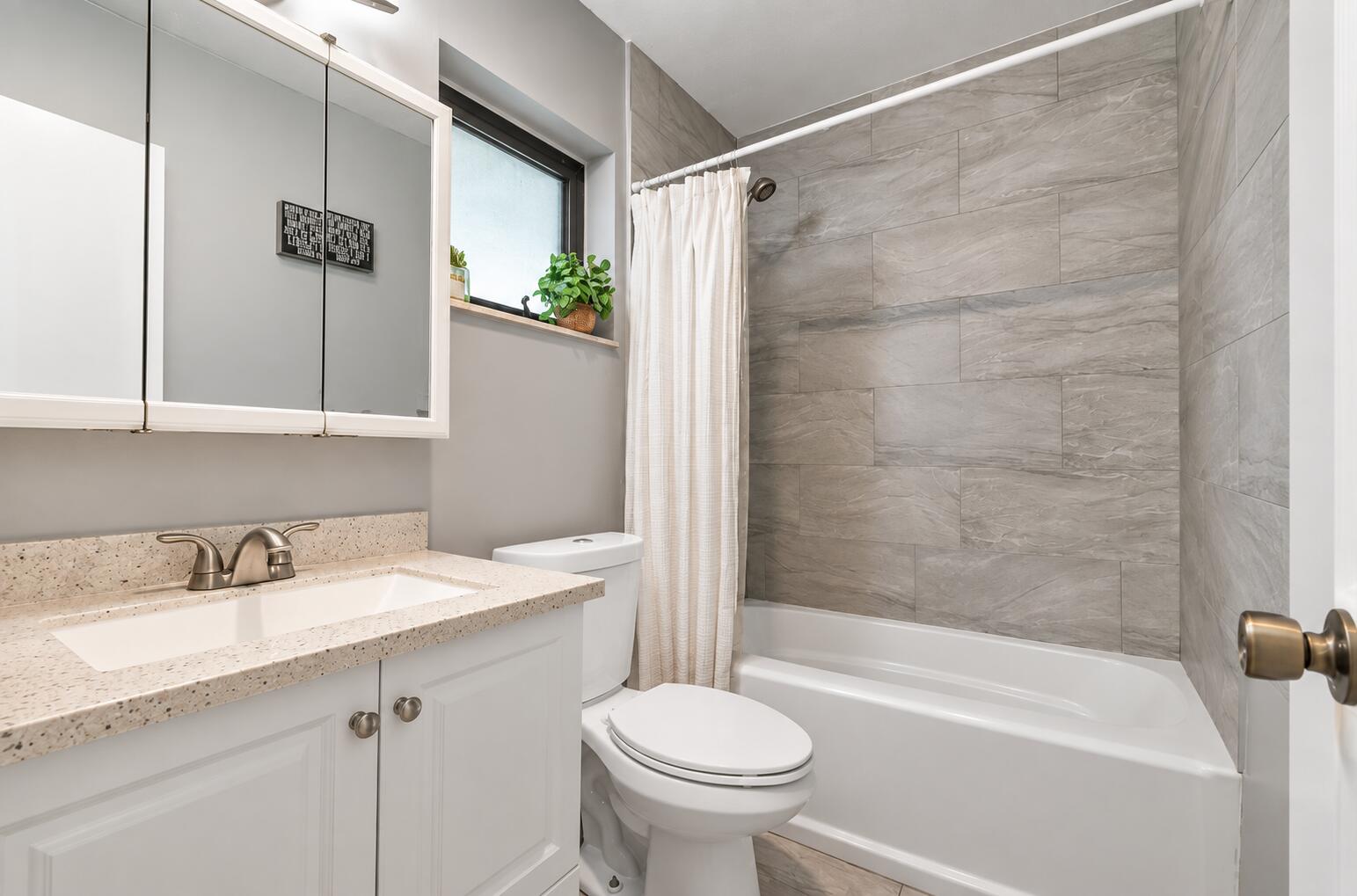 711 NW 45TH, Coconut Creek FL 33066