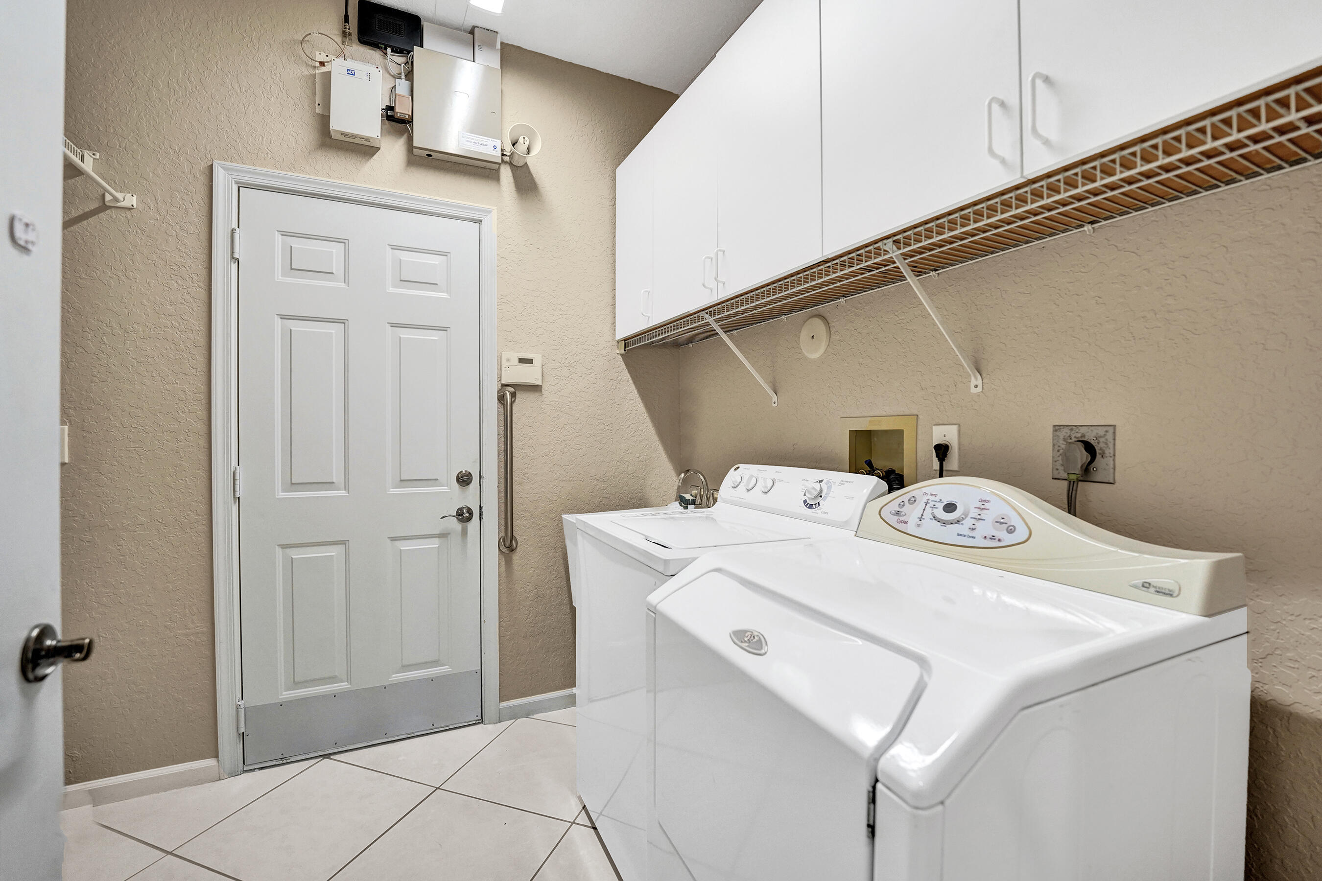 12571 COUNTRYSIDE, Cooper City FL 33330
