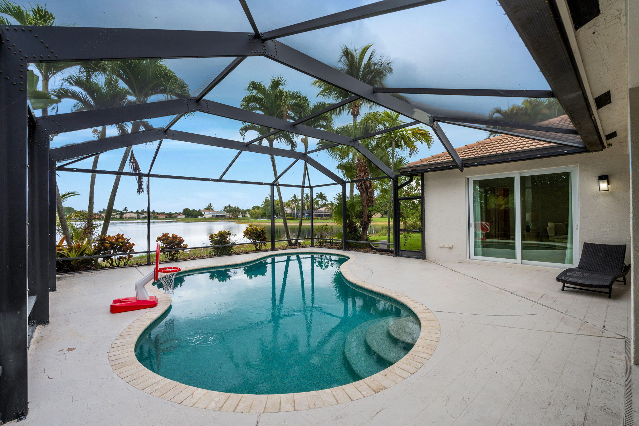 9919 Royal Cardigan, West Palm Beach FL 33411