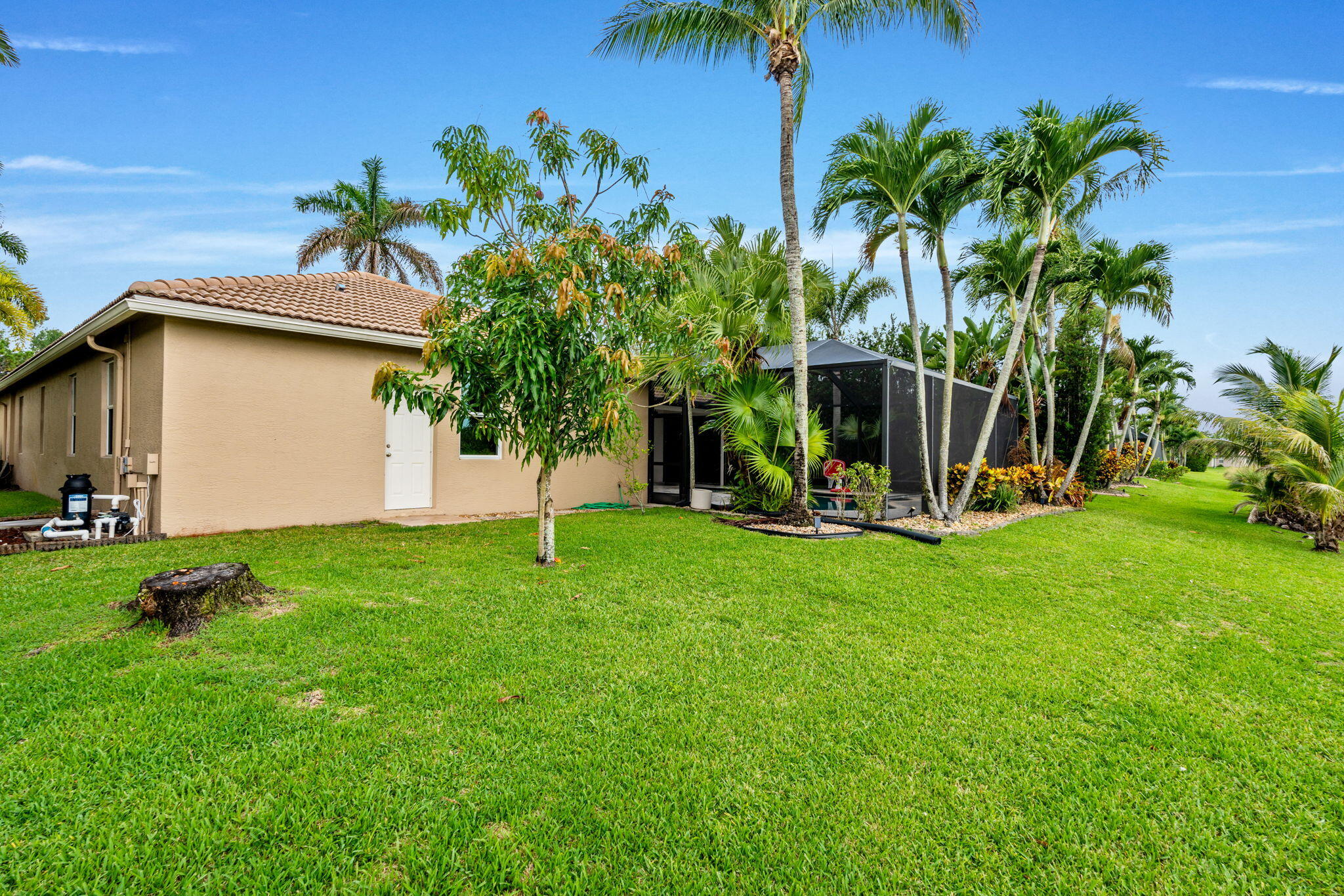 9919 Royal Cardigan, West Palm Beach FL 33411