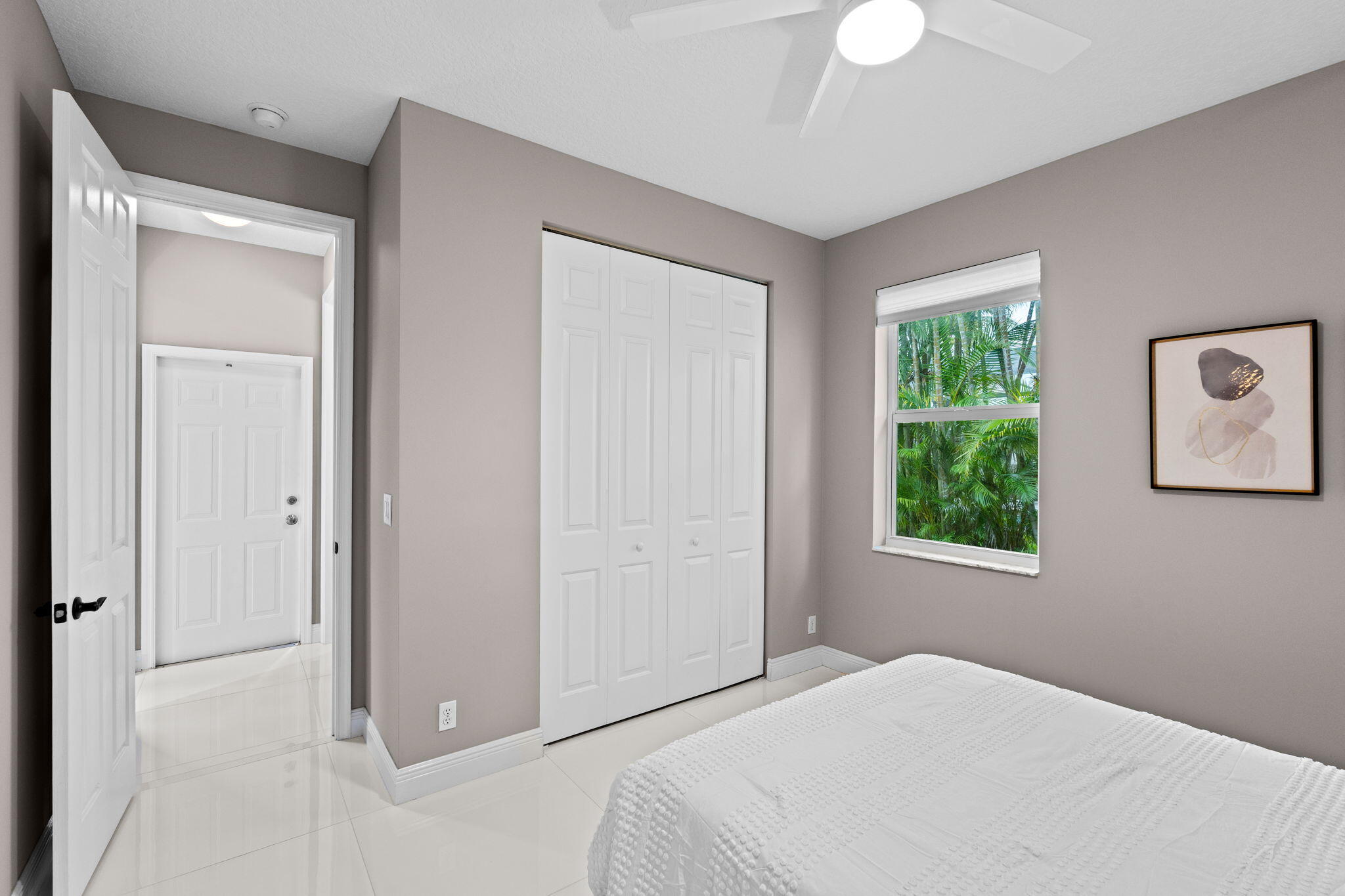 9919 Royal Cardigan, West Palm Beach FL 33411