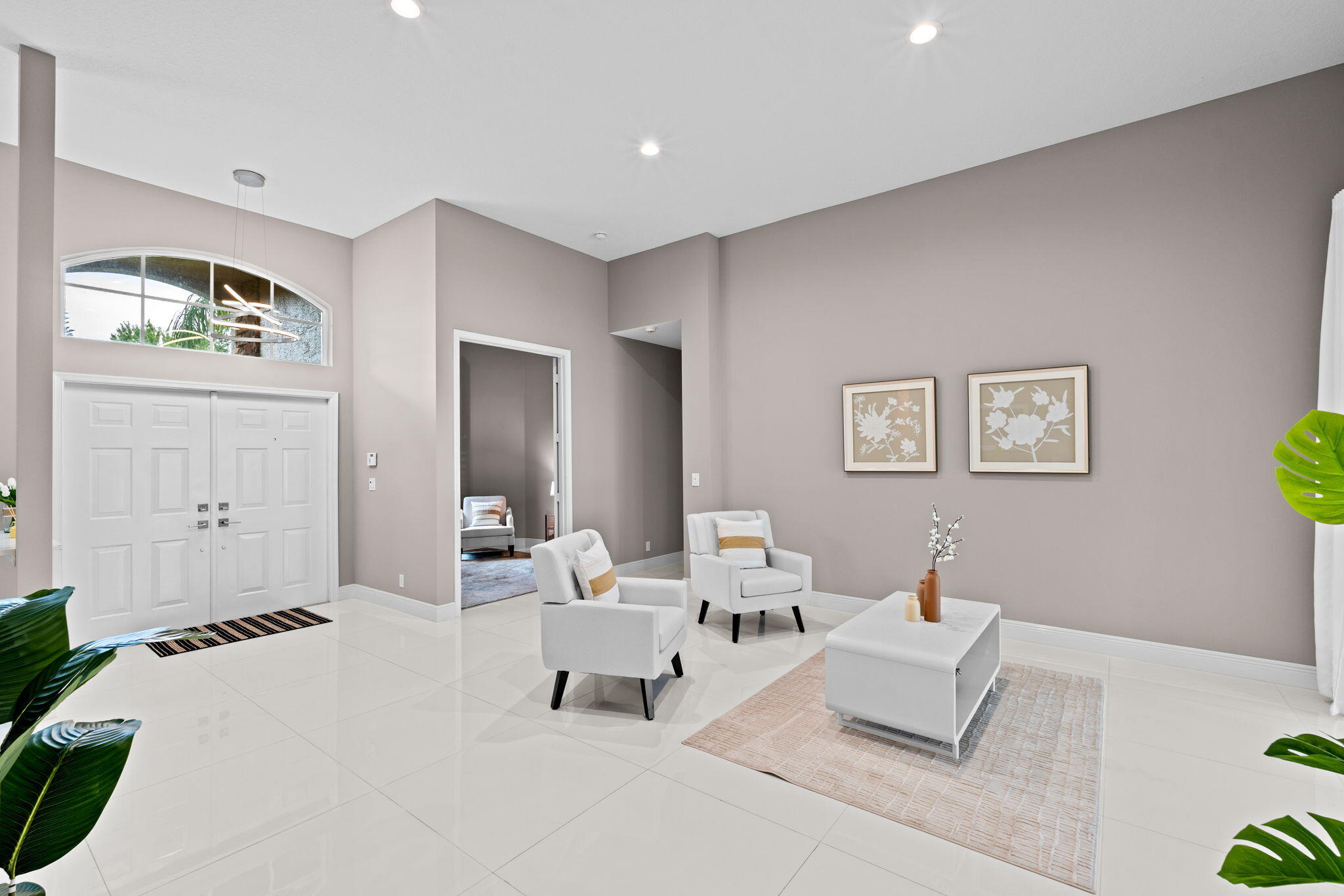 9919 Royal Cardigan, West Palm Beach FL 33411