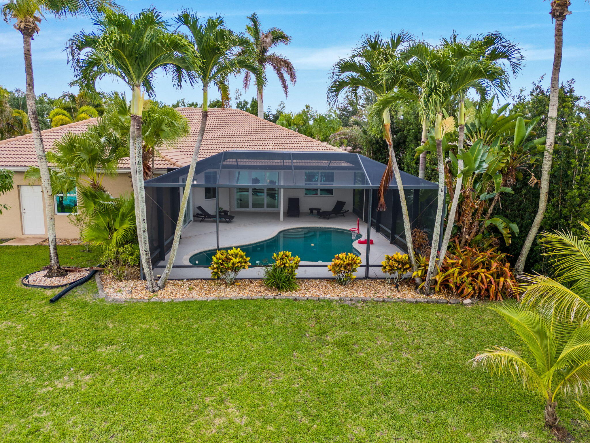 9919 Royal Cardigan, West Palm Beach FL 33411