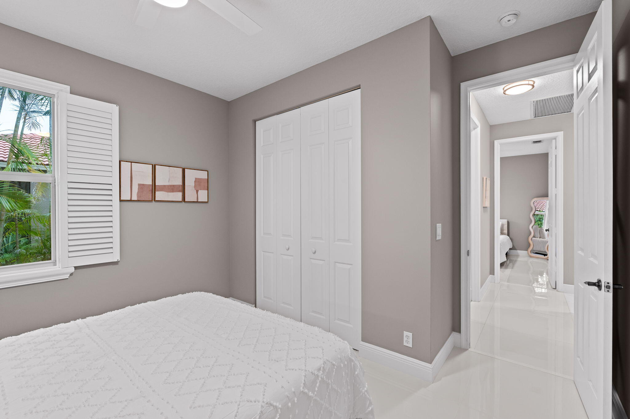 9919 Royal Cardigan, West Palm Beach FL 33411