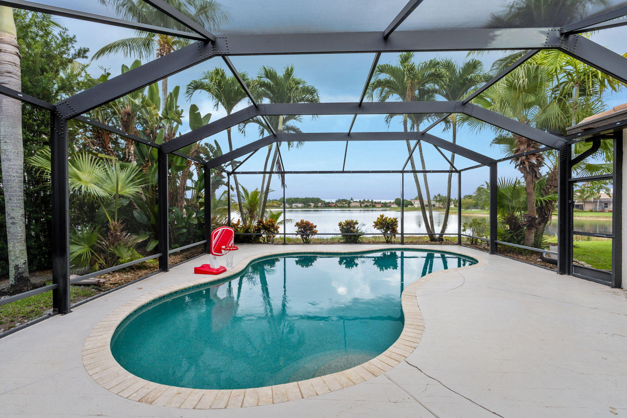 9919 Royal Cardigan, West Palm Beach FL 33411